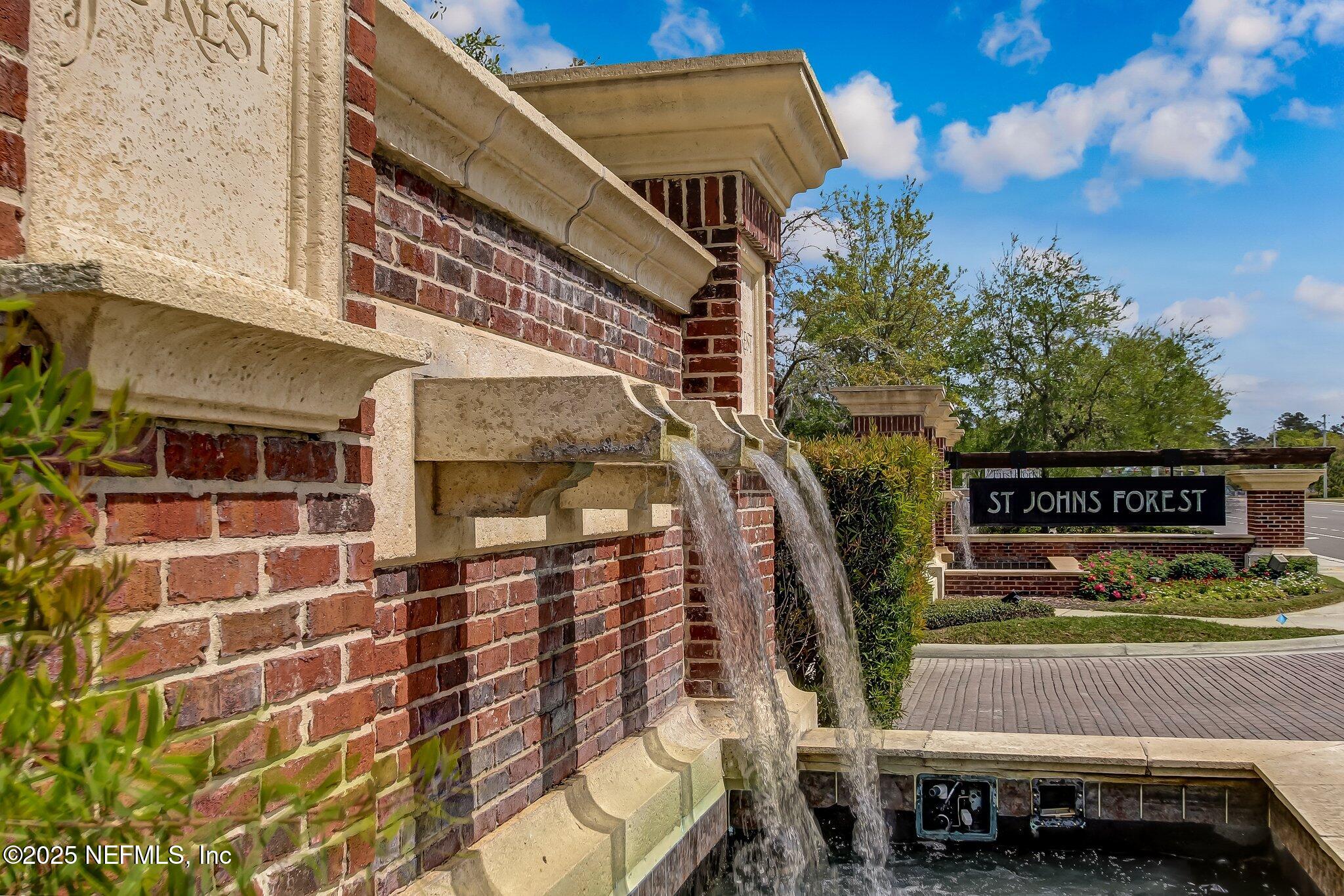 112 S ARABELLA Way, St. Johns