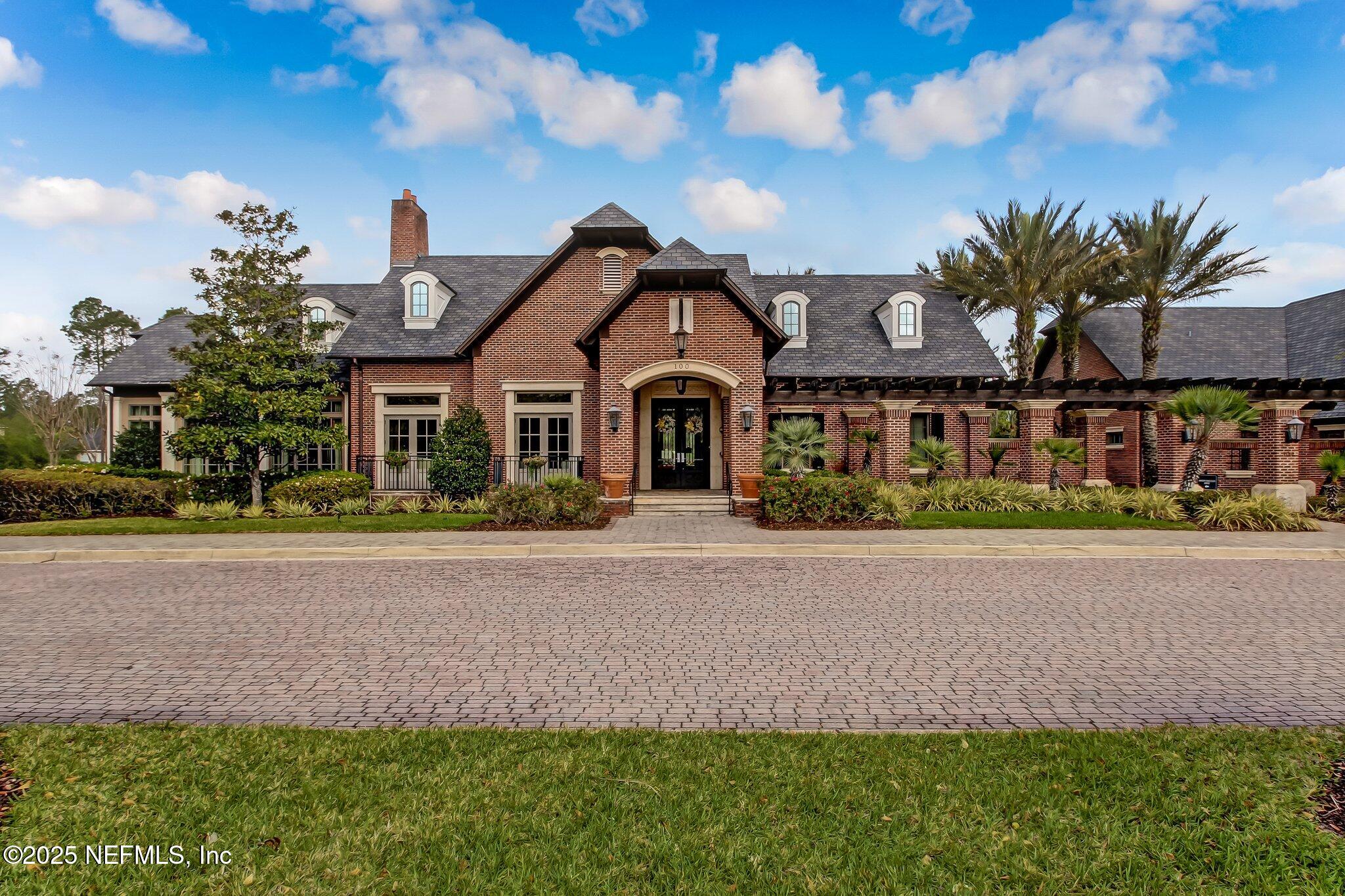 112 S ARABELLA Way, St. Johns