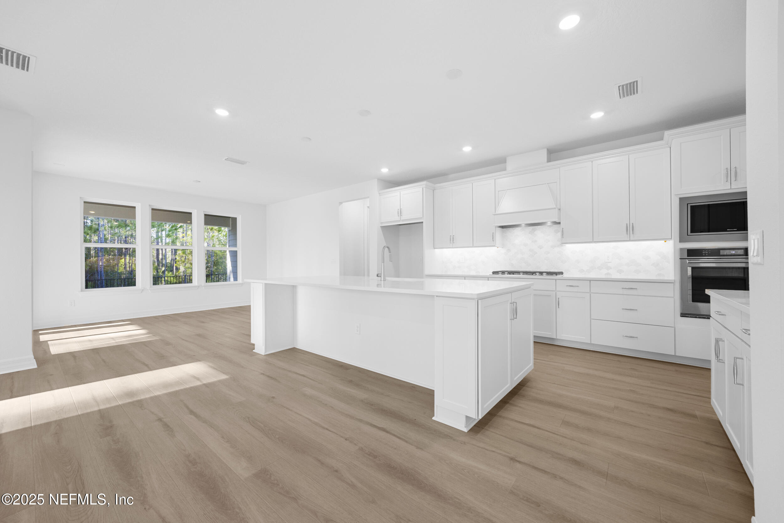 10318 ANTHEM Way