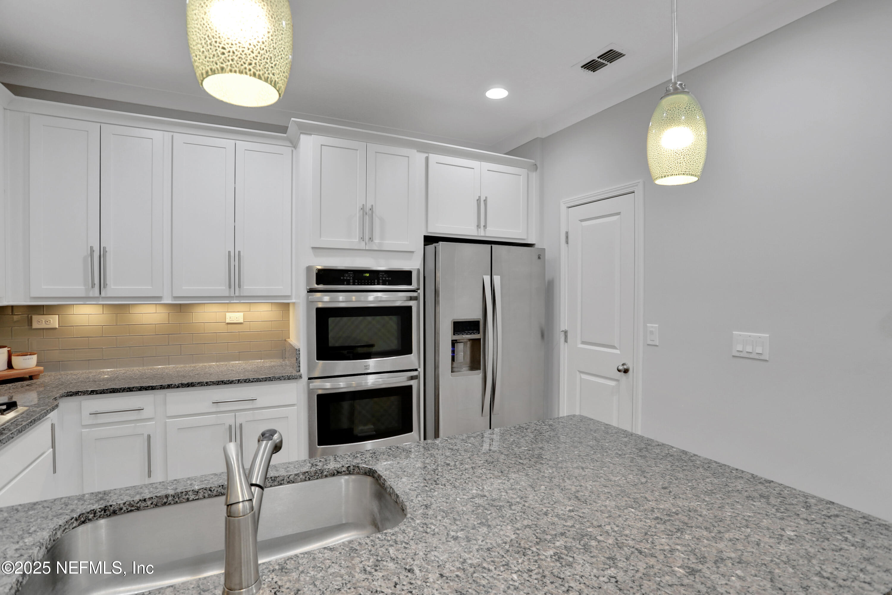 488 COCONUT PALM Parkway