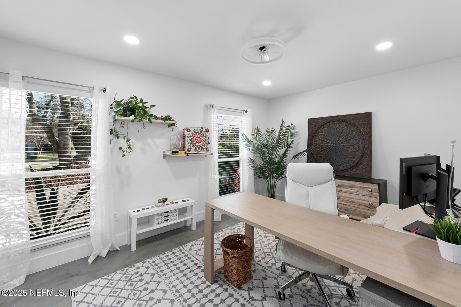 2448 BLACKBEARD Drive