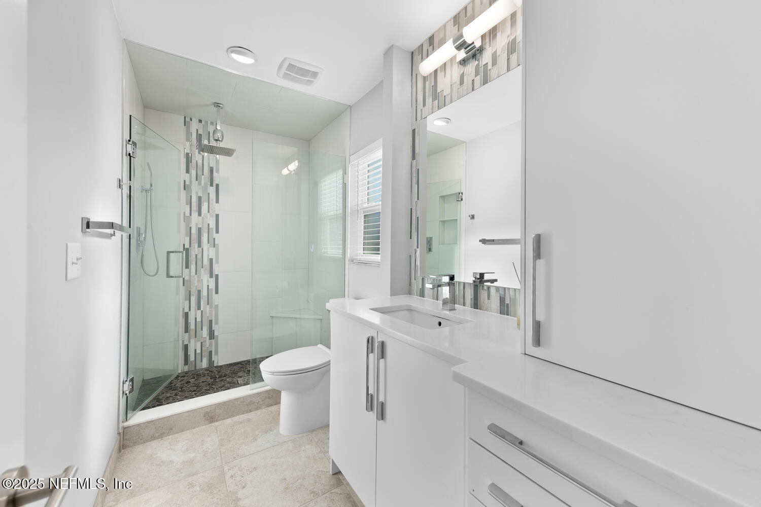 2448 BLACKBEARD Drive