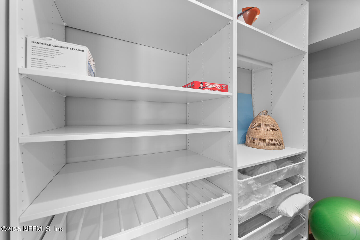 2448 BLACKBEARD Drive