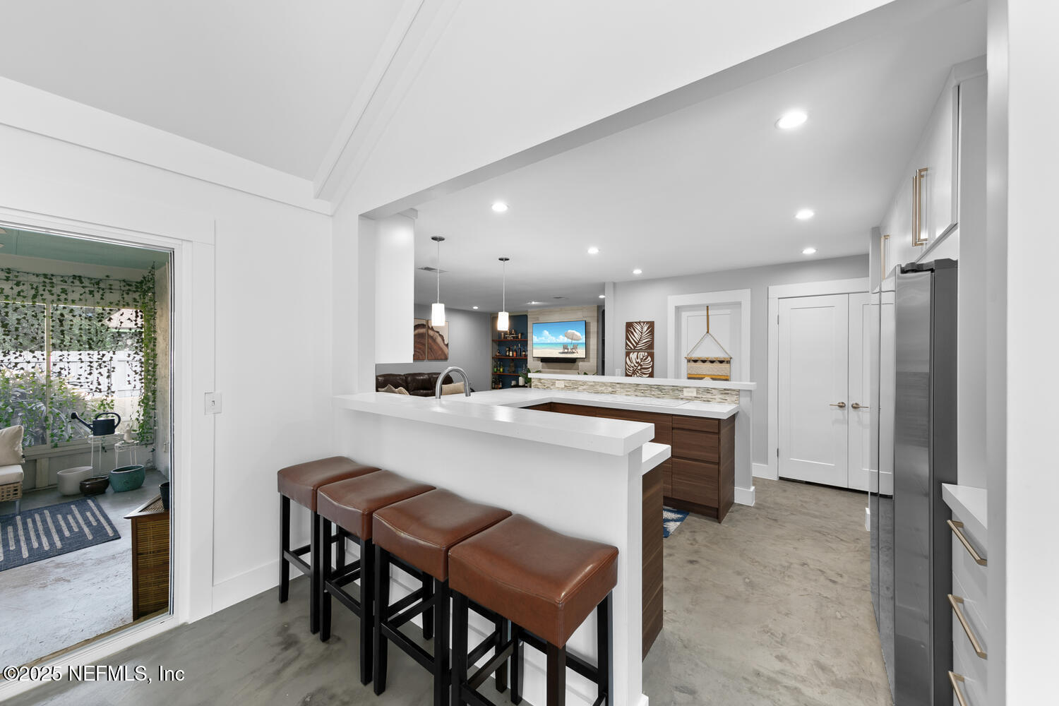 2448 BLACKBEARD Drive