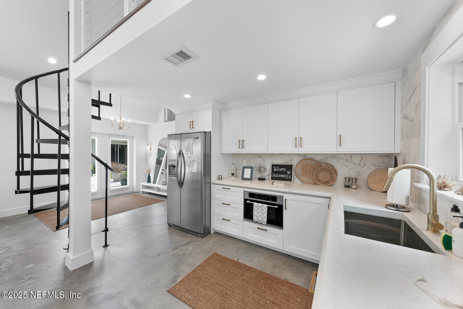 2448 BLACKBEARD Drive