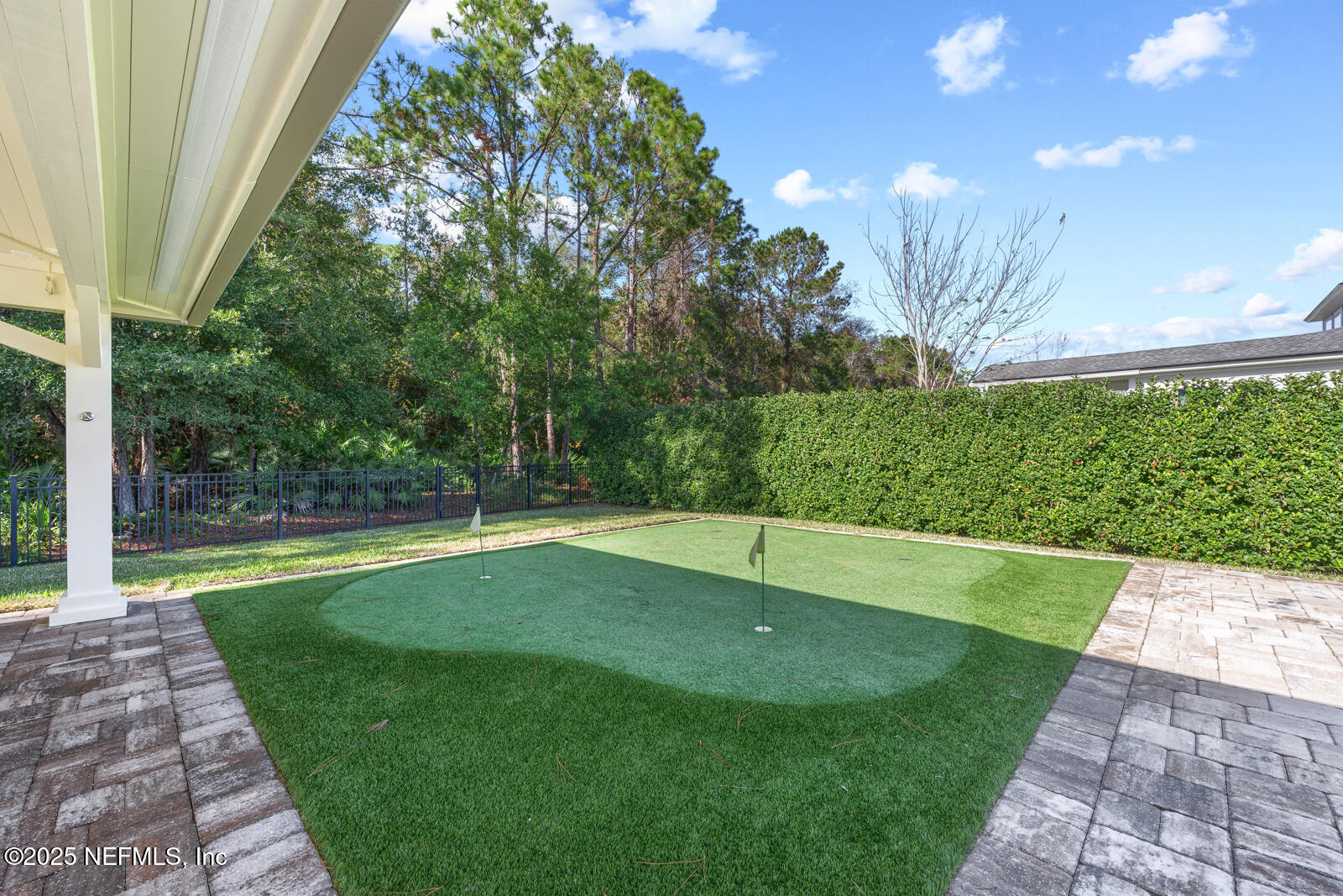 4468 HUNTERSTON Lane