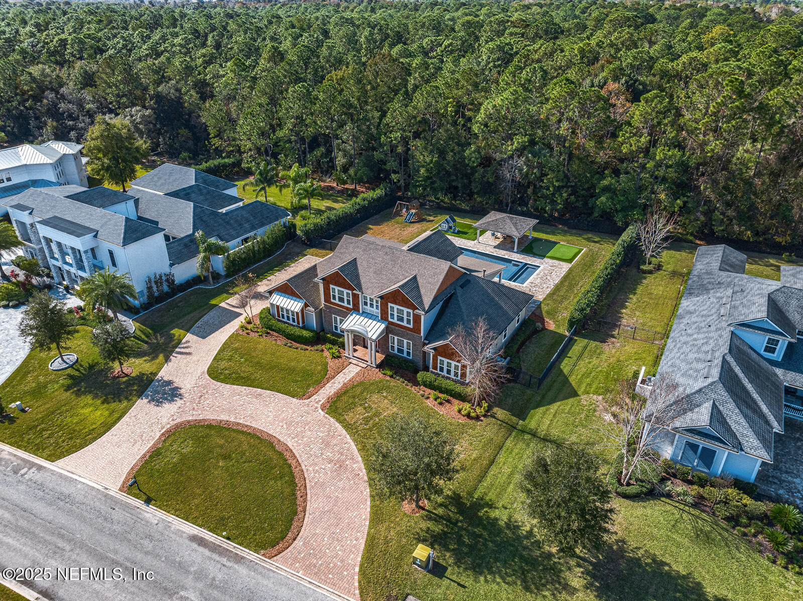 4468 HUNTERSTON Lane