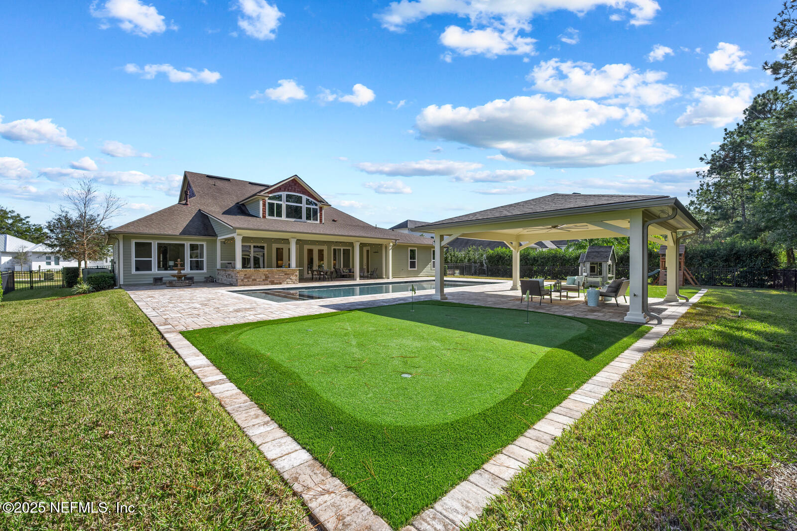 4468 HUNTERSTON Lane