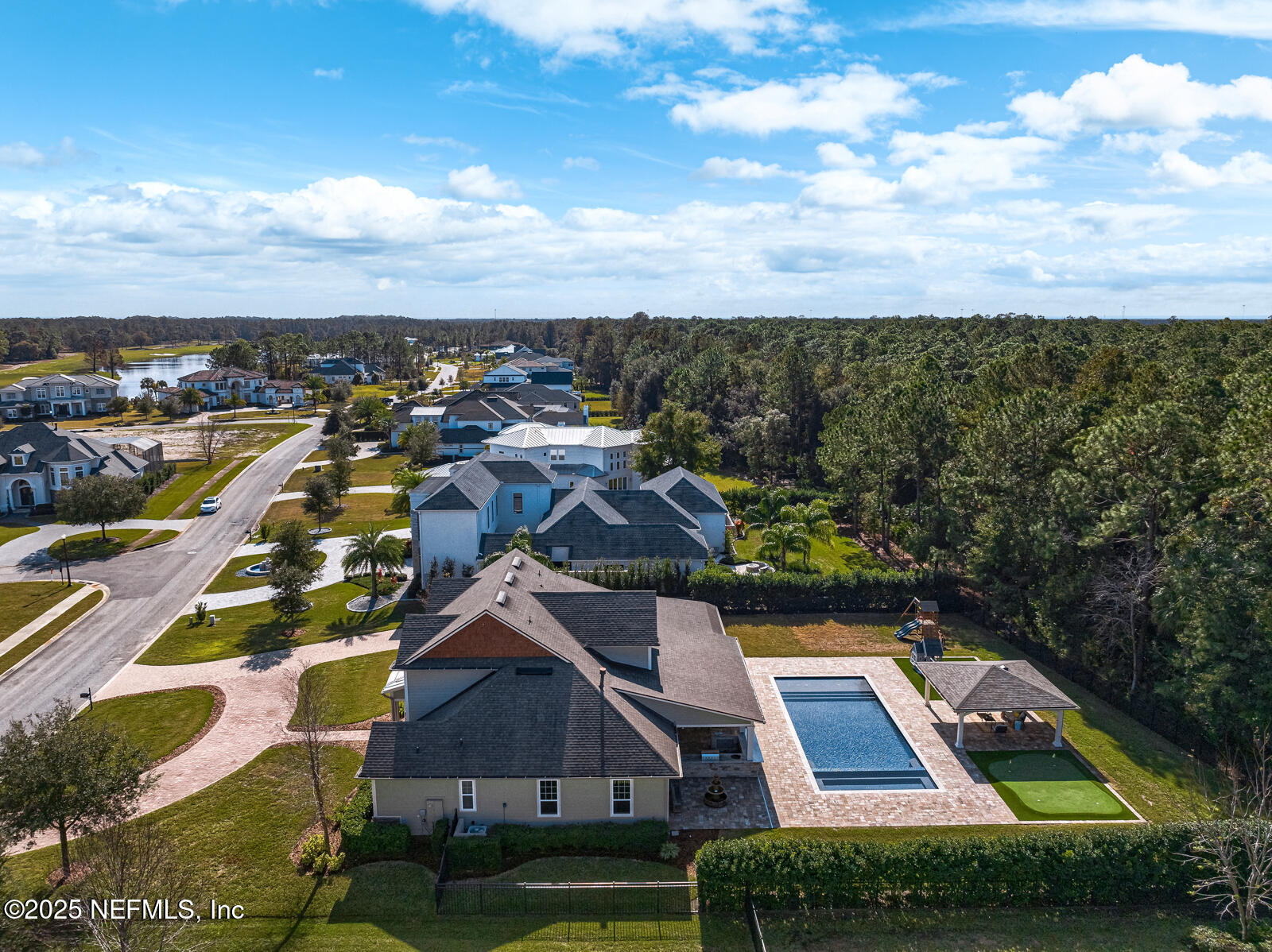 4468 HUNTERSTON Lane