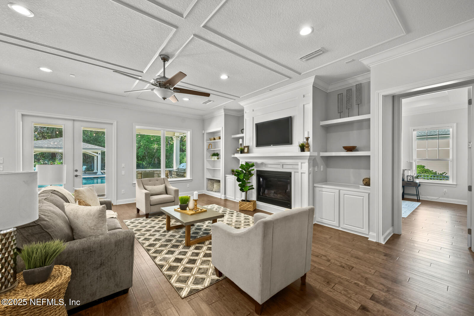 4468 HUNTERSTON Lane