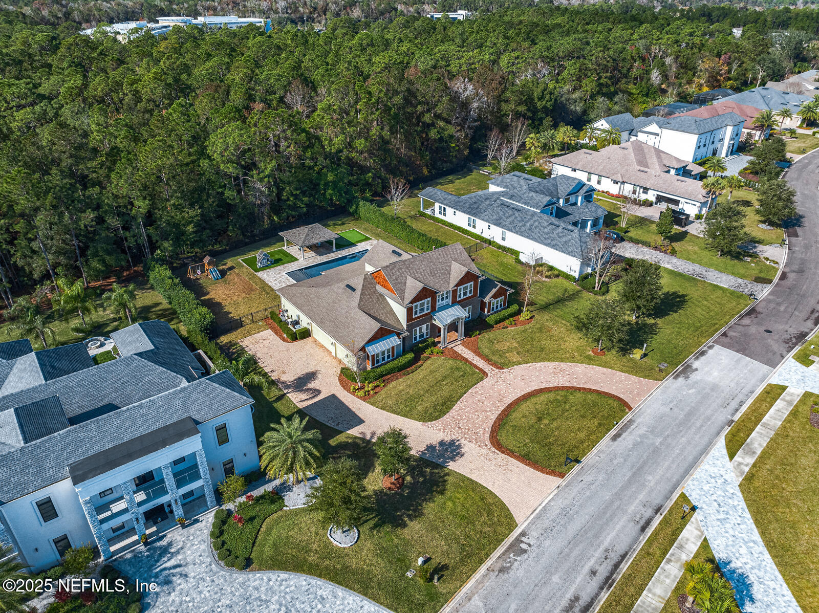 4468 HUNTERSTON Lane