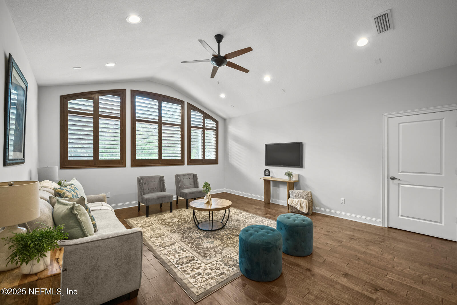 4468 HUNTERSTON Lane