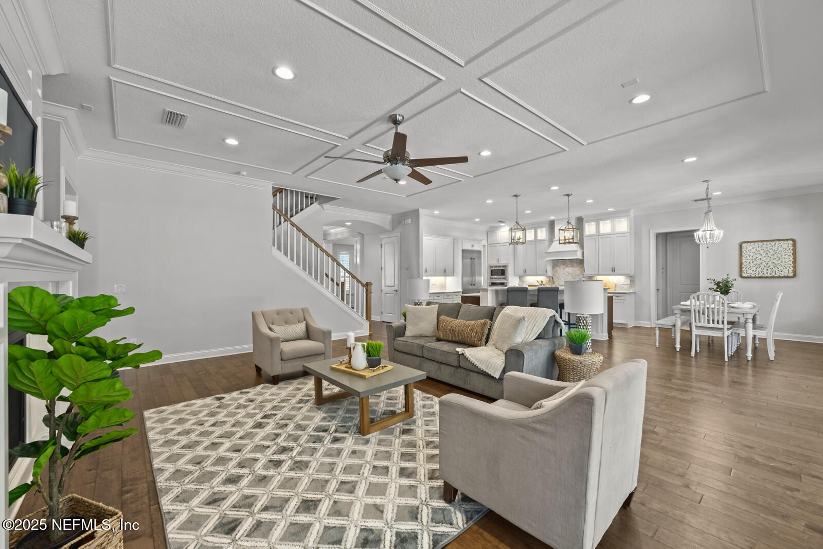4468 HUNTERSTON Lane