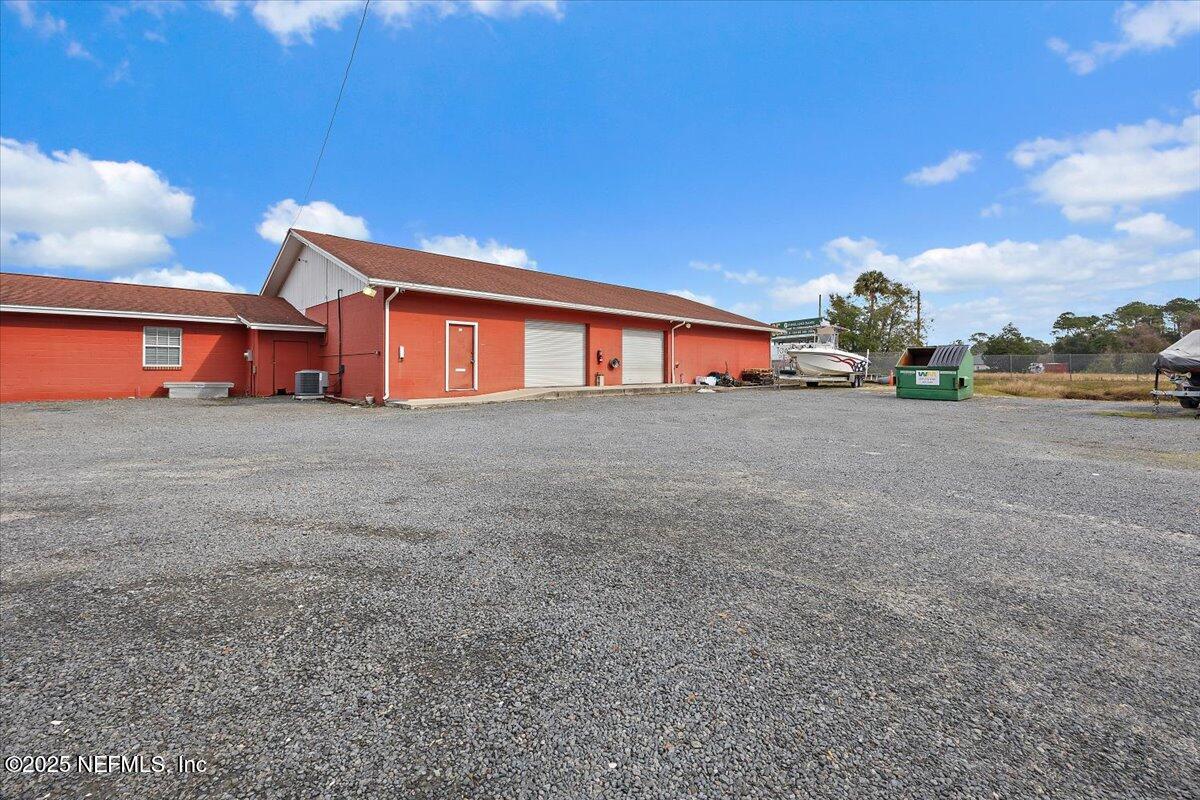 474390 E STATE ROAD 200