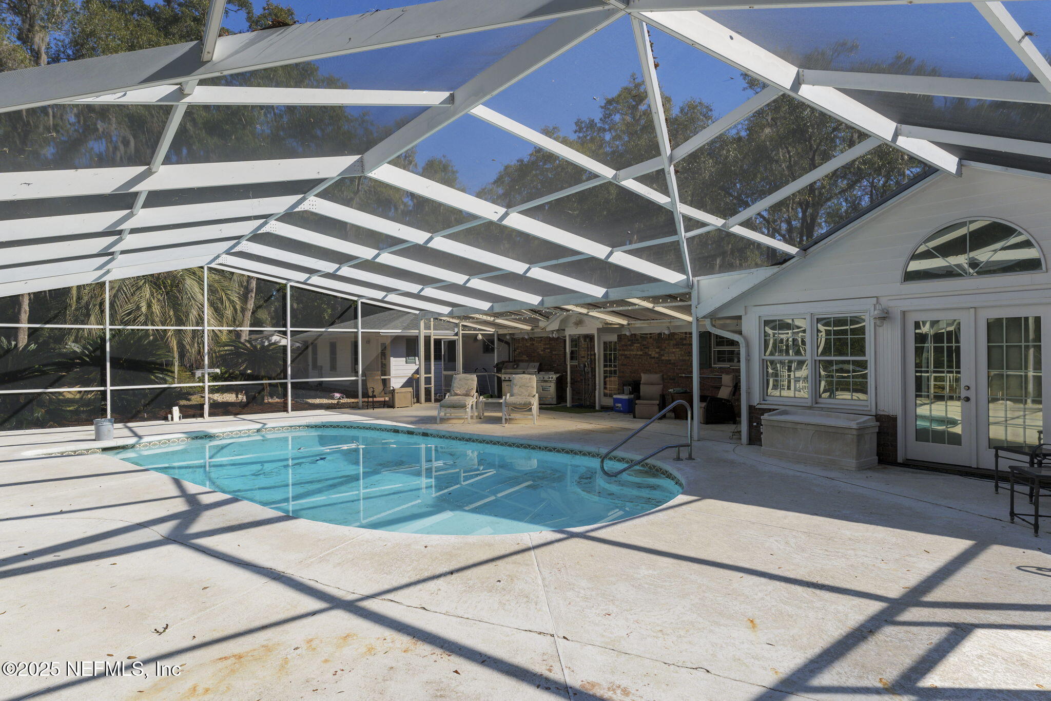 4221 CLEARWATER Lane