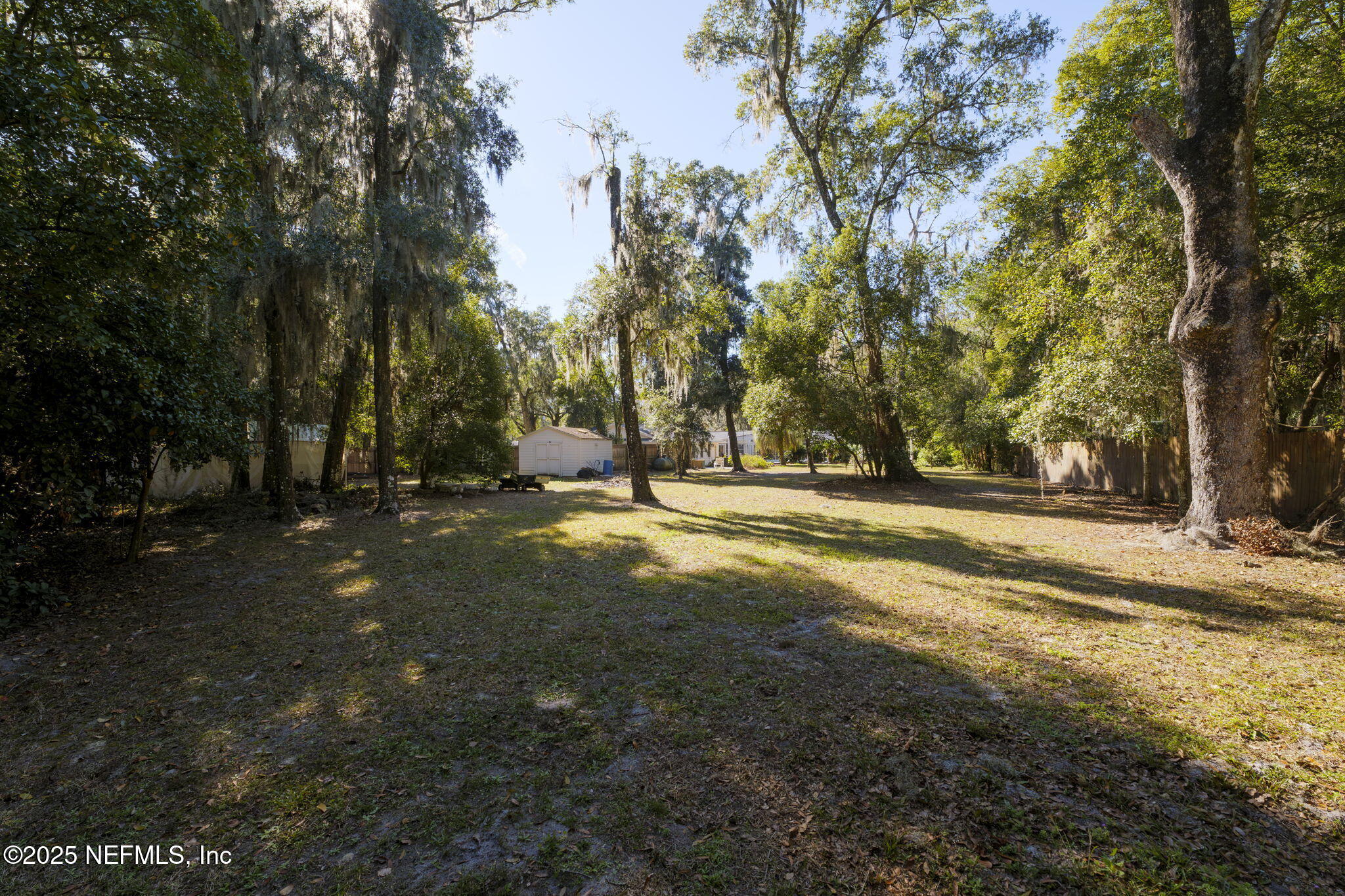 4221 CLEARWATER Lane