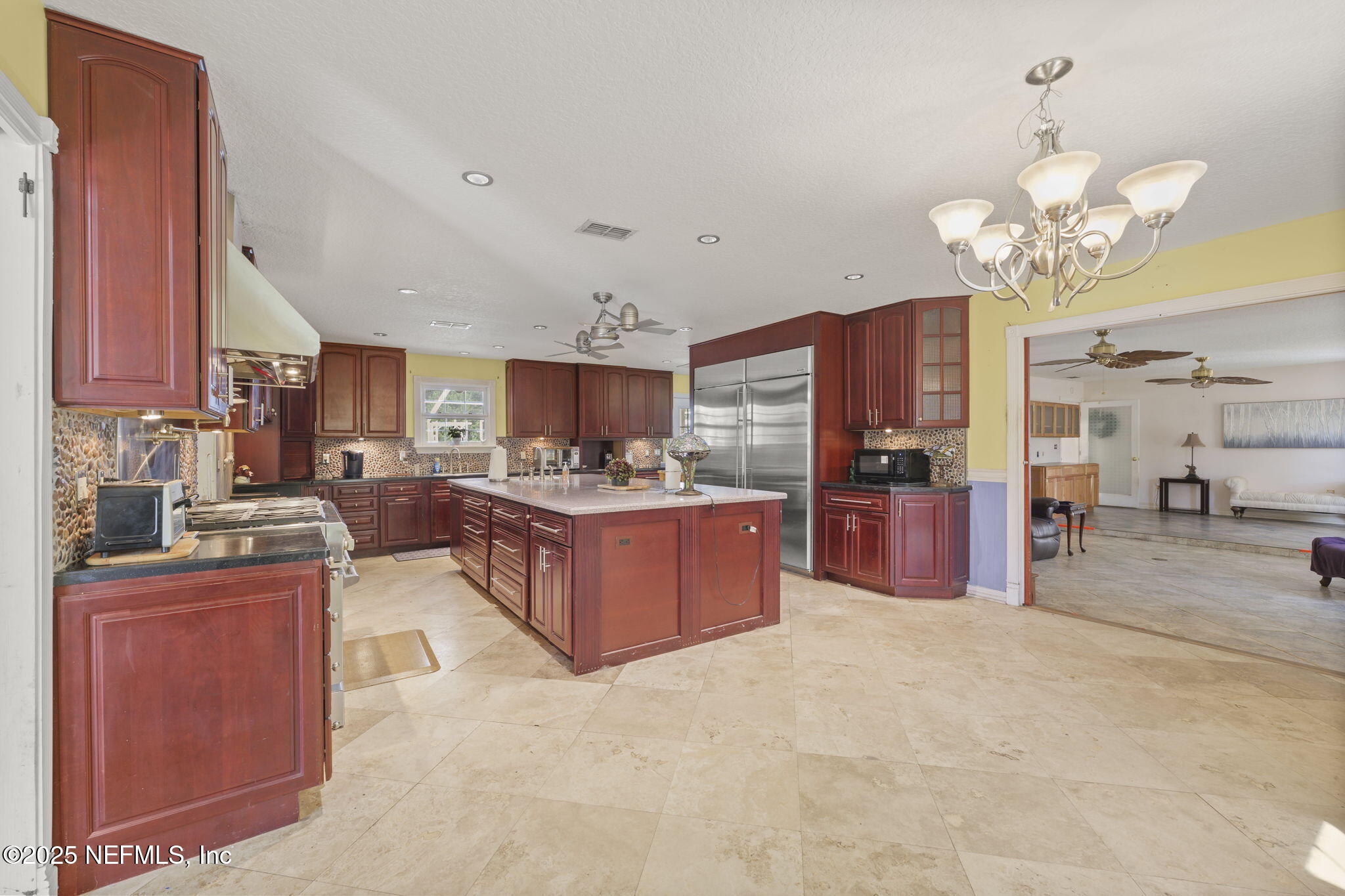 4221 CLEARWATER Lane