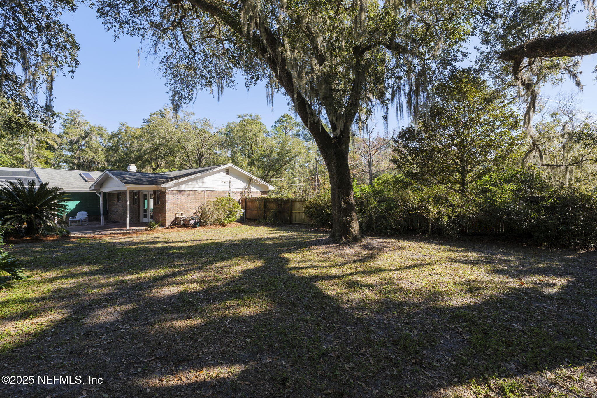 4221 CLEARWATER Lane