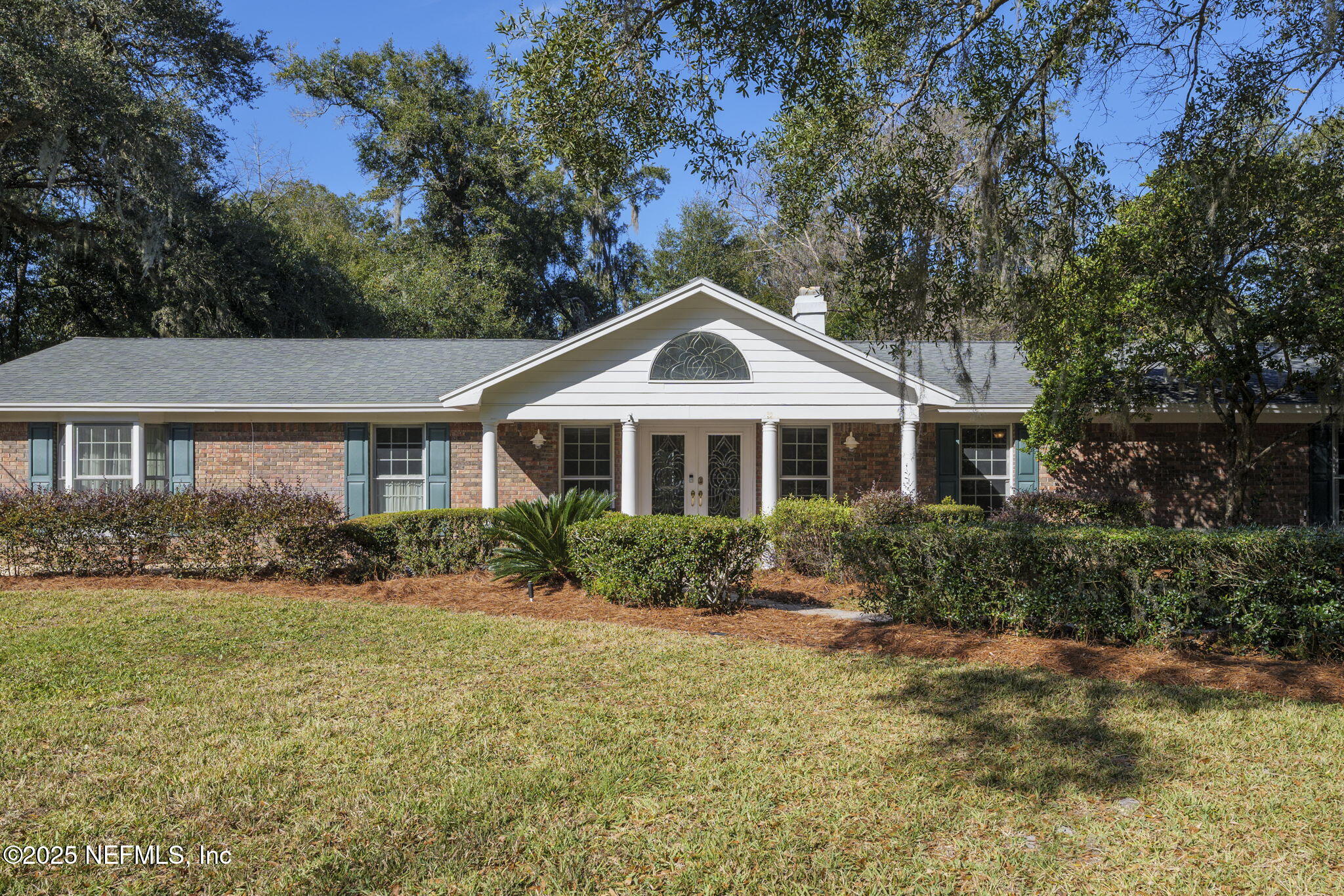 4221 CLEARWATER Lane