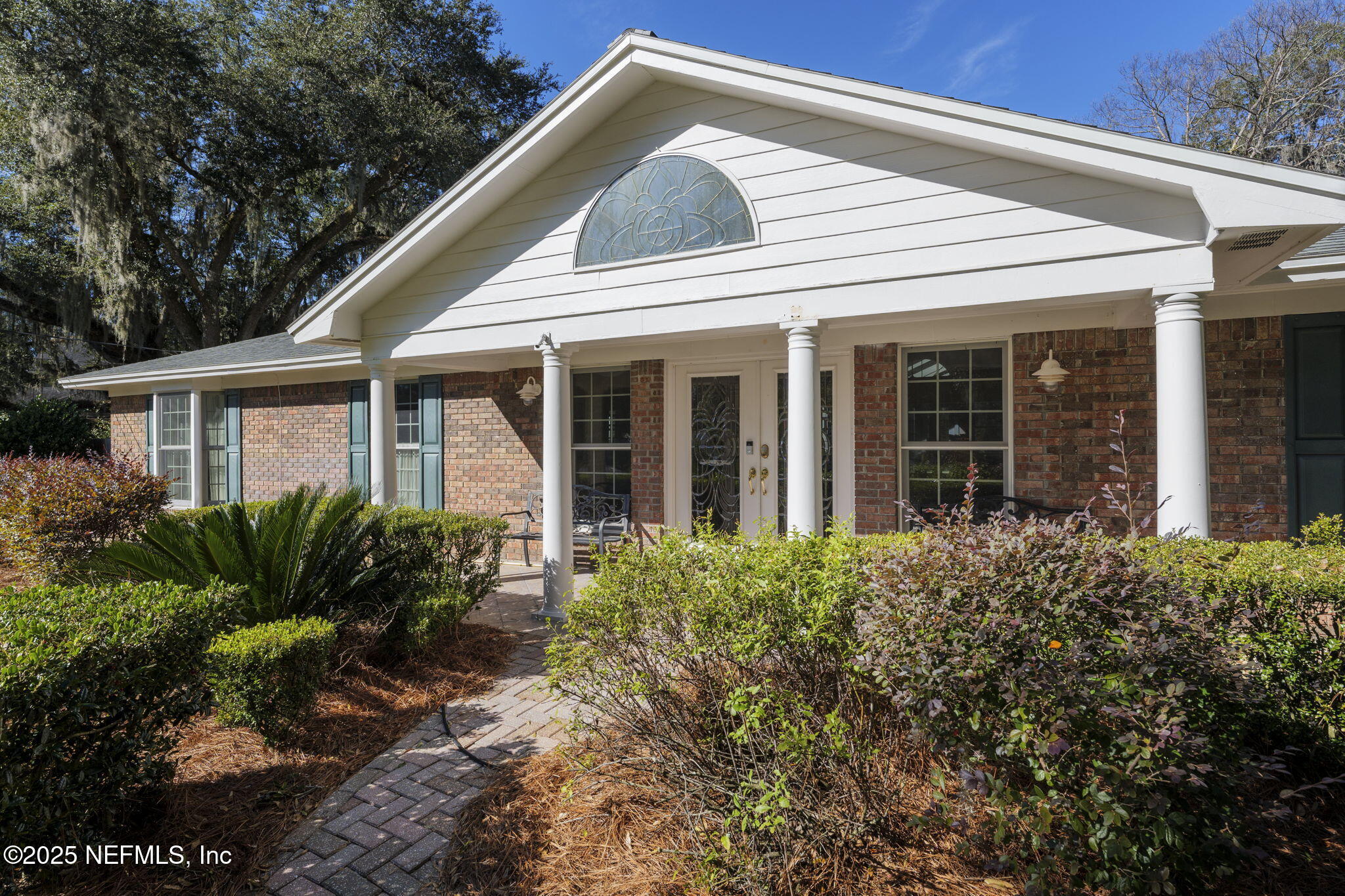 4221 CLEARWATER Lane