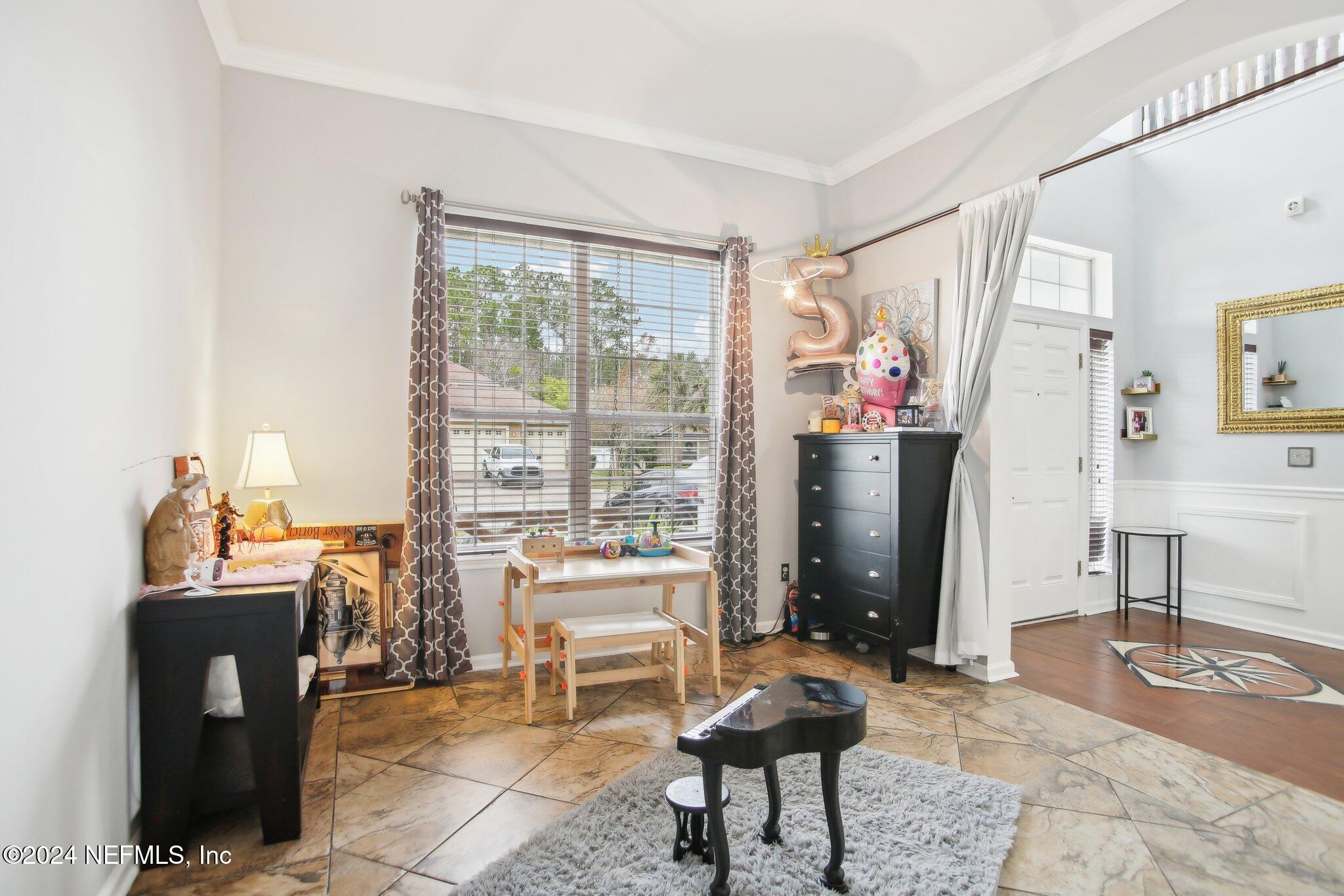 156 SCOTLAND YARD Boulevard, St. Johns