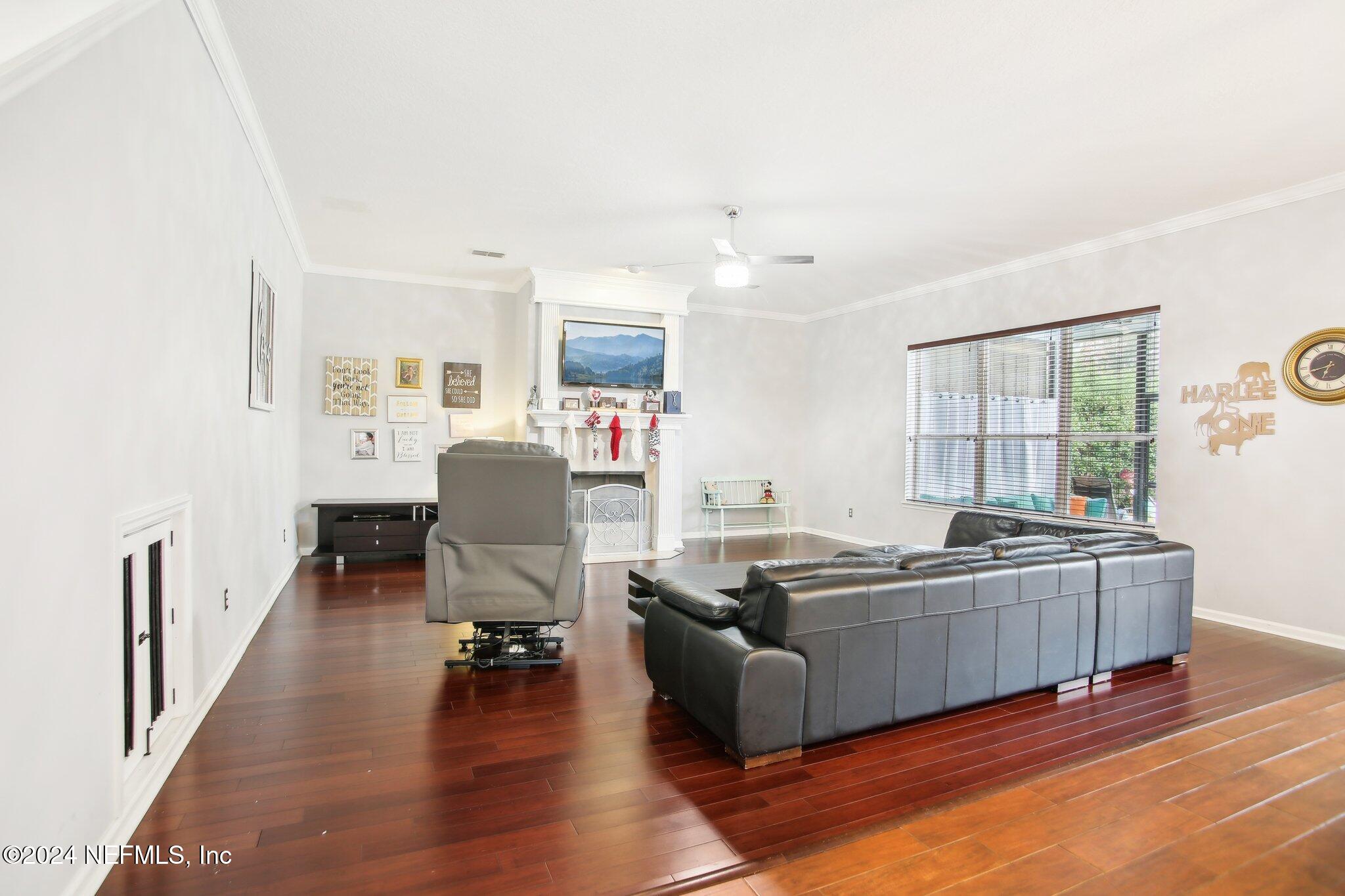 156 SCOTLAND YARD Boulevard, St. Johns