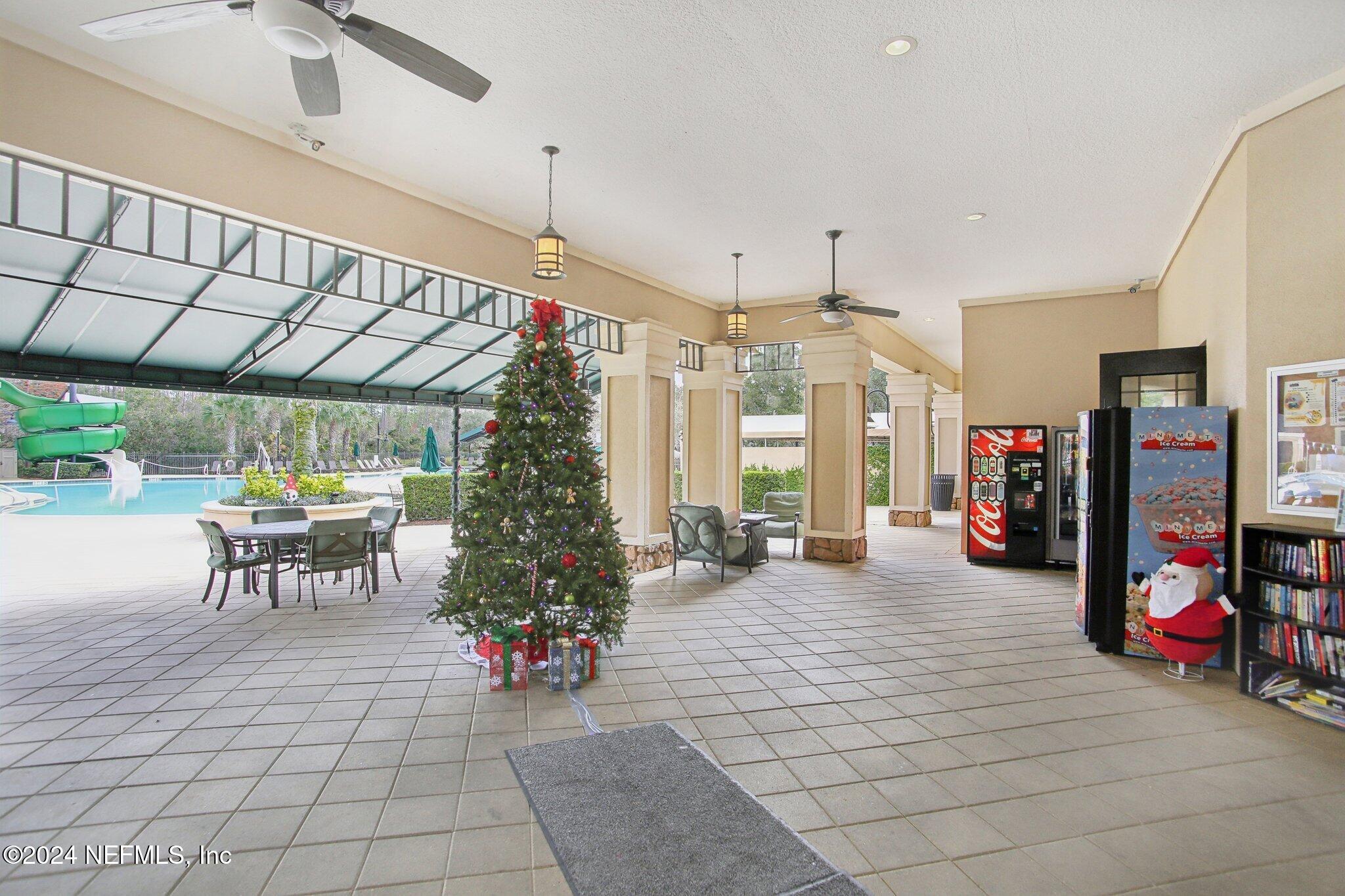 156 SCOTLAND YARD Boulevard, St. Johns