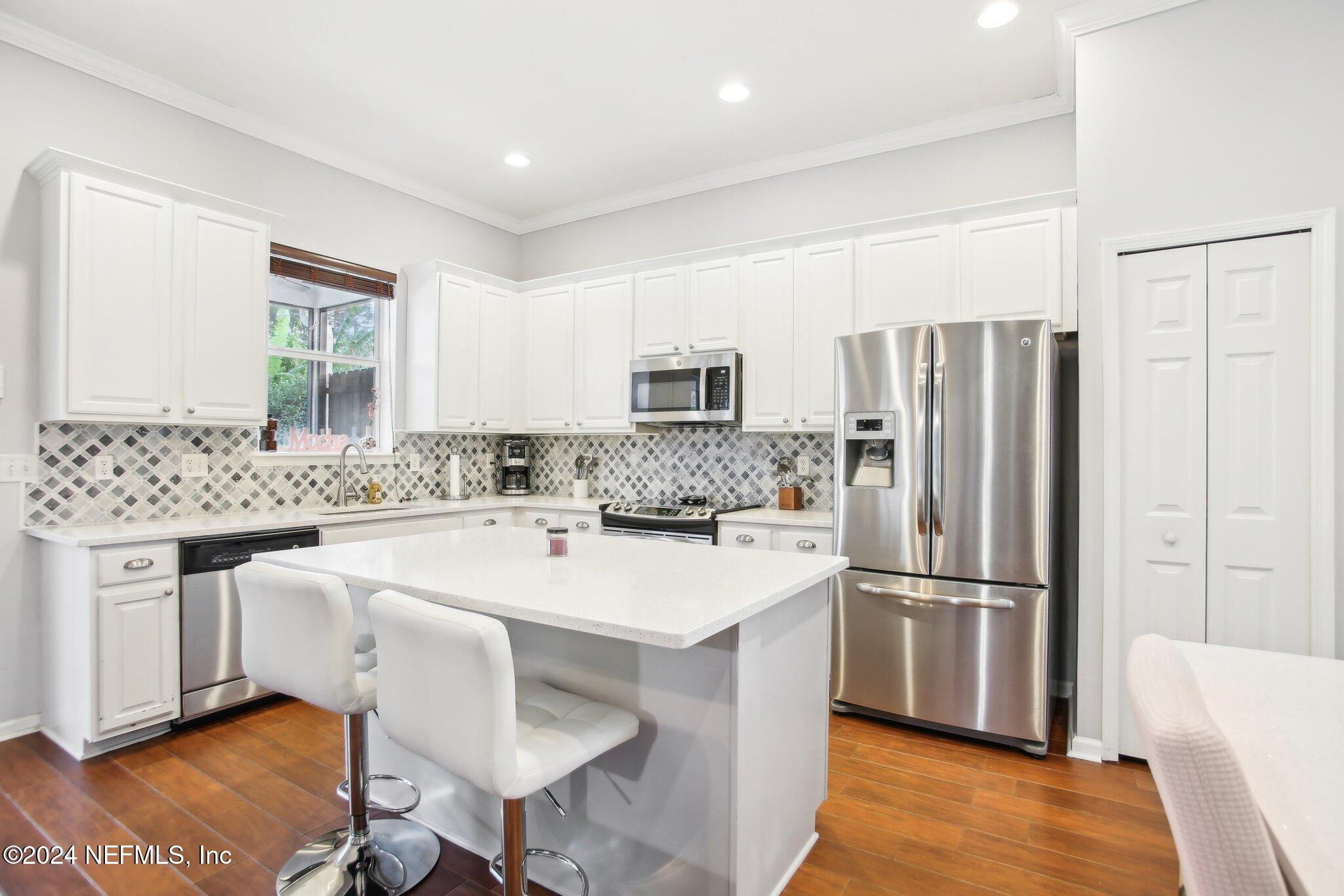 156 SCOTLAND YARD Boulevard, St. Johns