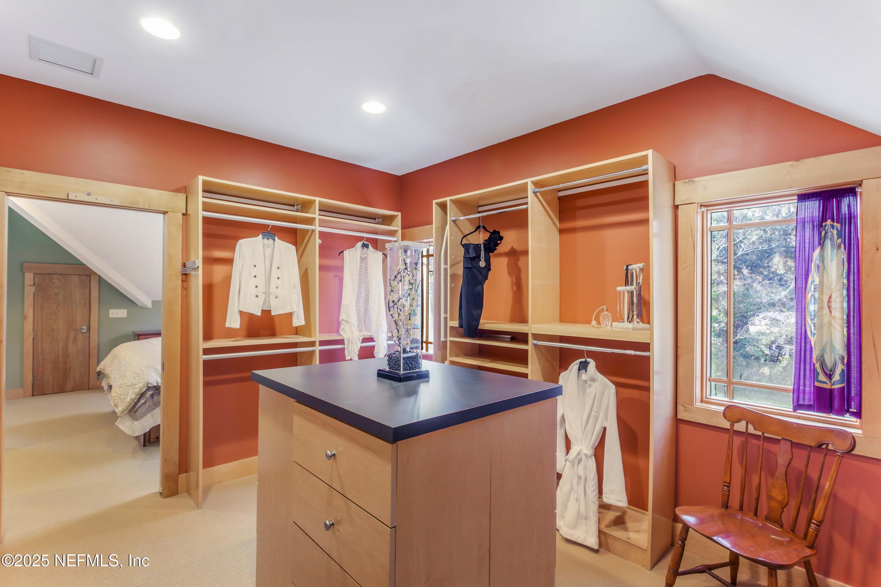 940564 OLD NASSAUVILLE Road