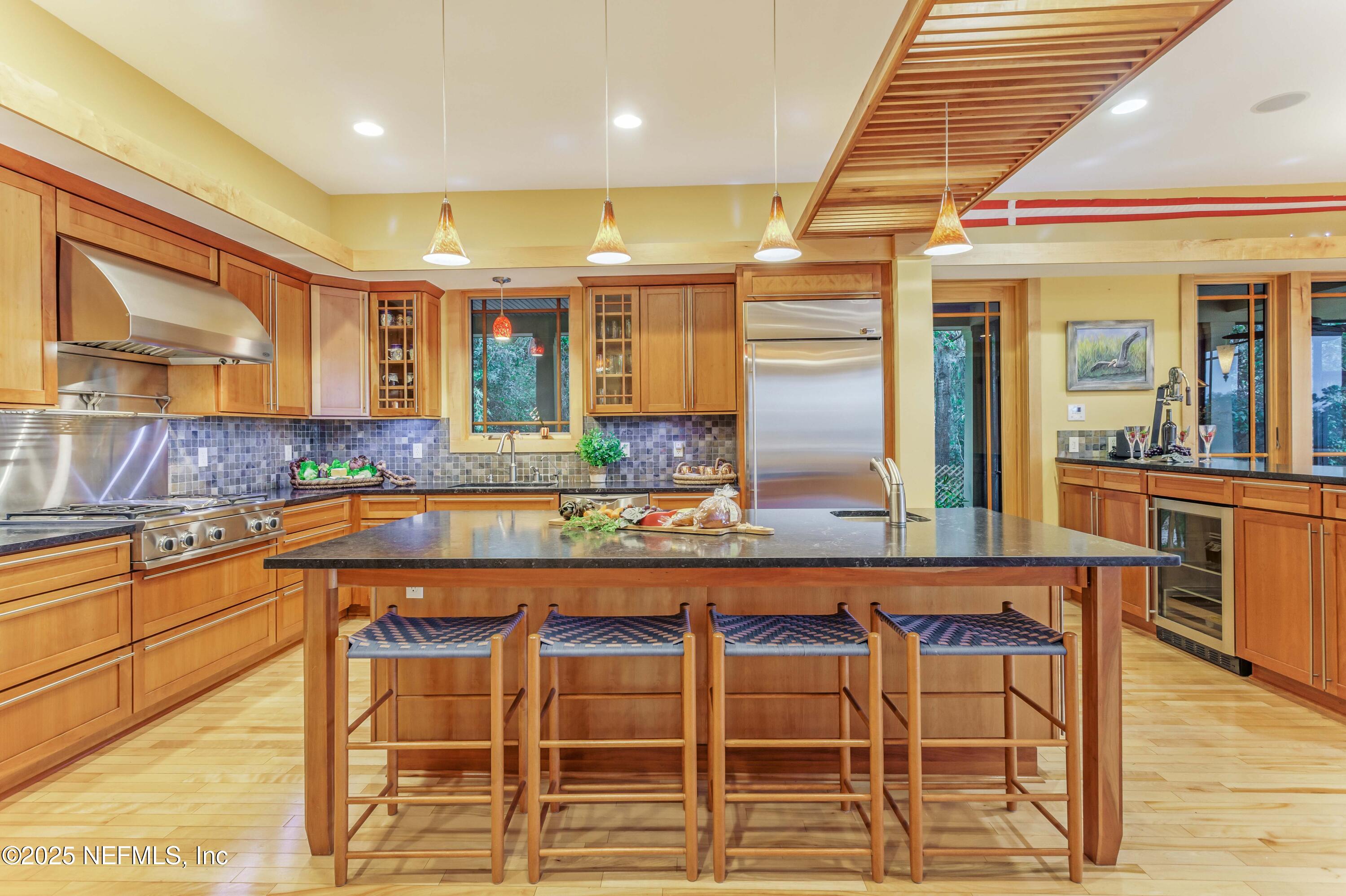 940564 OLD NASSAUVILLE Road