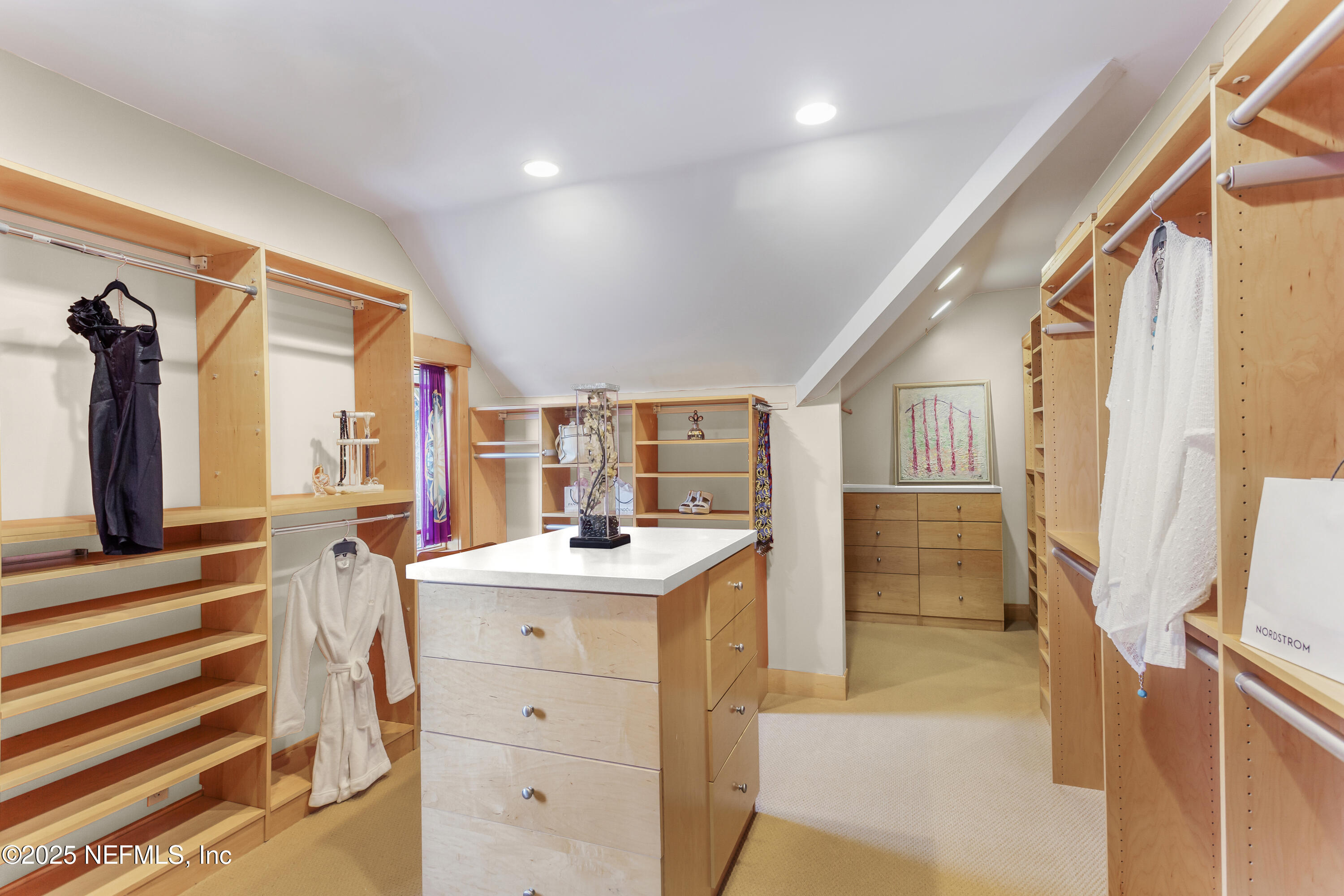 940564 OLD NASSAUVILLE Road