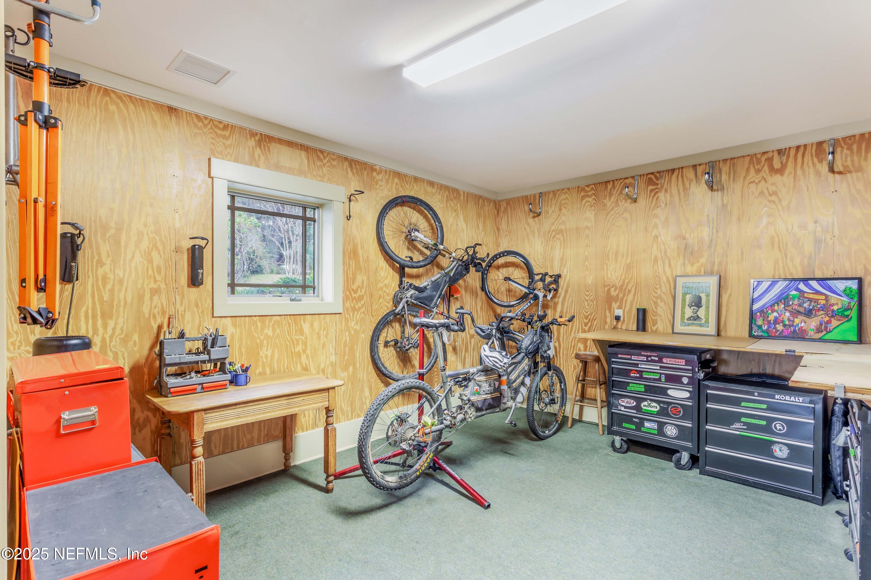 940564 OLD NASSAUVILLE Road