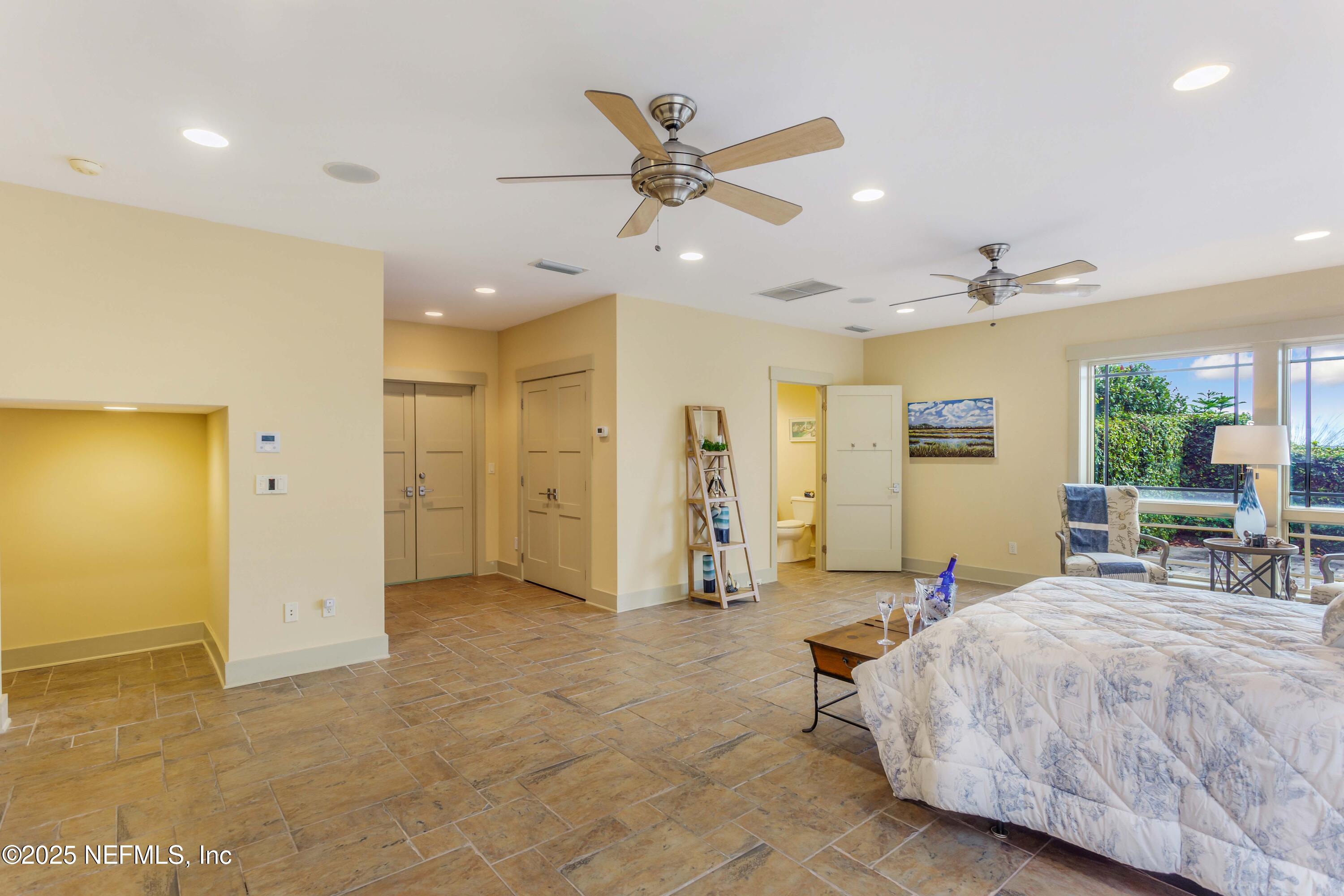 940564 OLD NASSAUVILLE Road