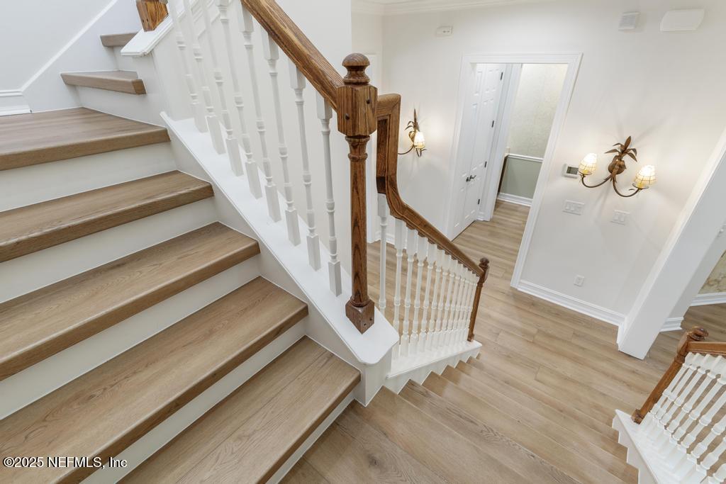 281 STERNWHEEL Drive, St. Johns