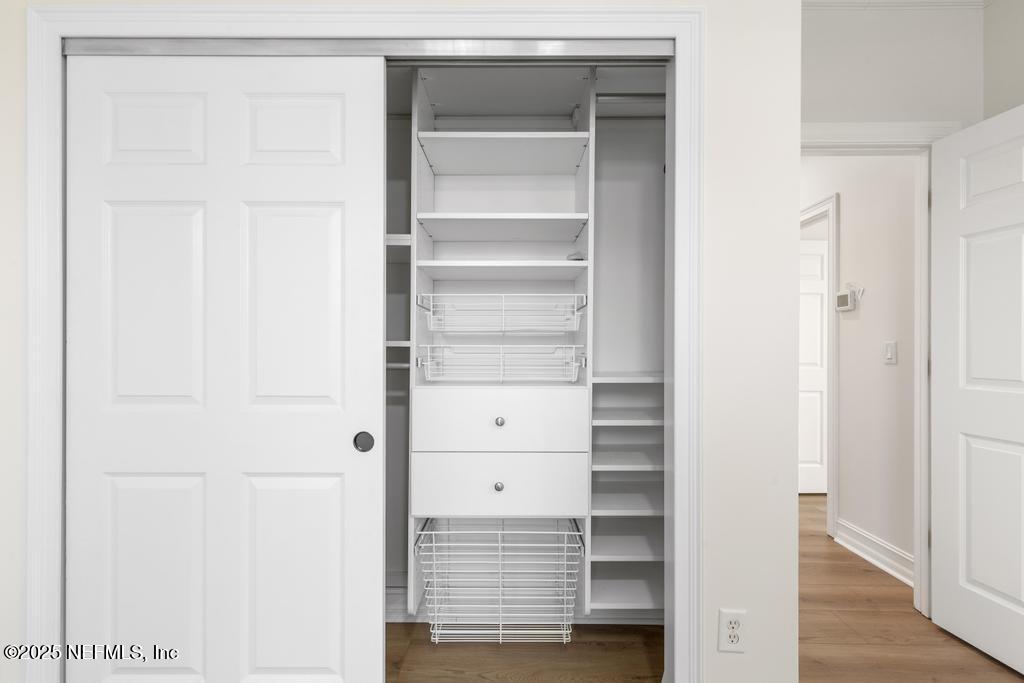 281 STERNWHEEL Drive, St. Johns