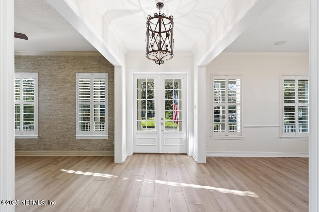 281 STERNWHEEL Drive, St. Johns