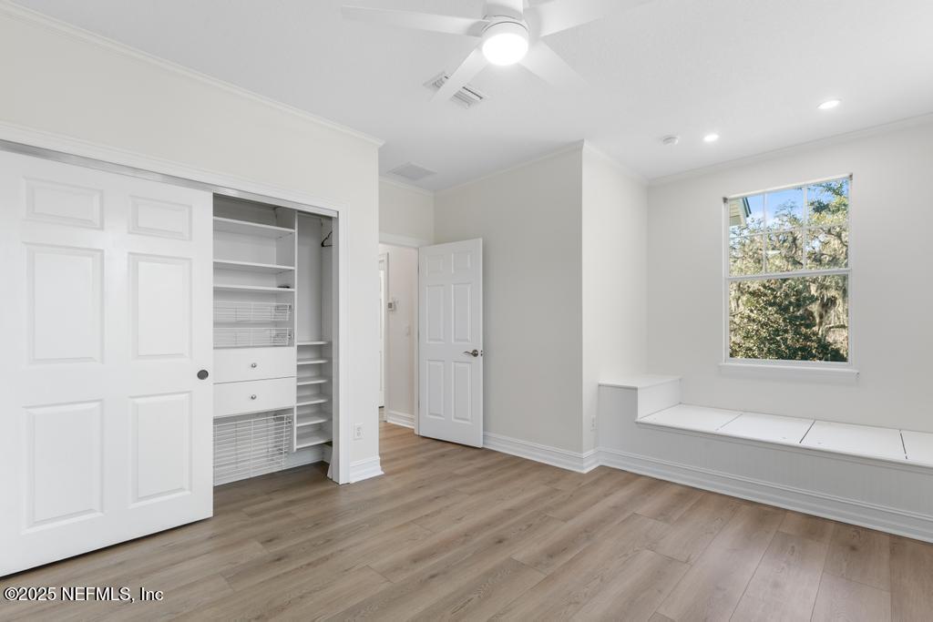 281 STERNWHEEL Drive, St. Johns