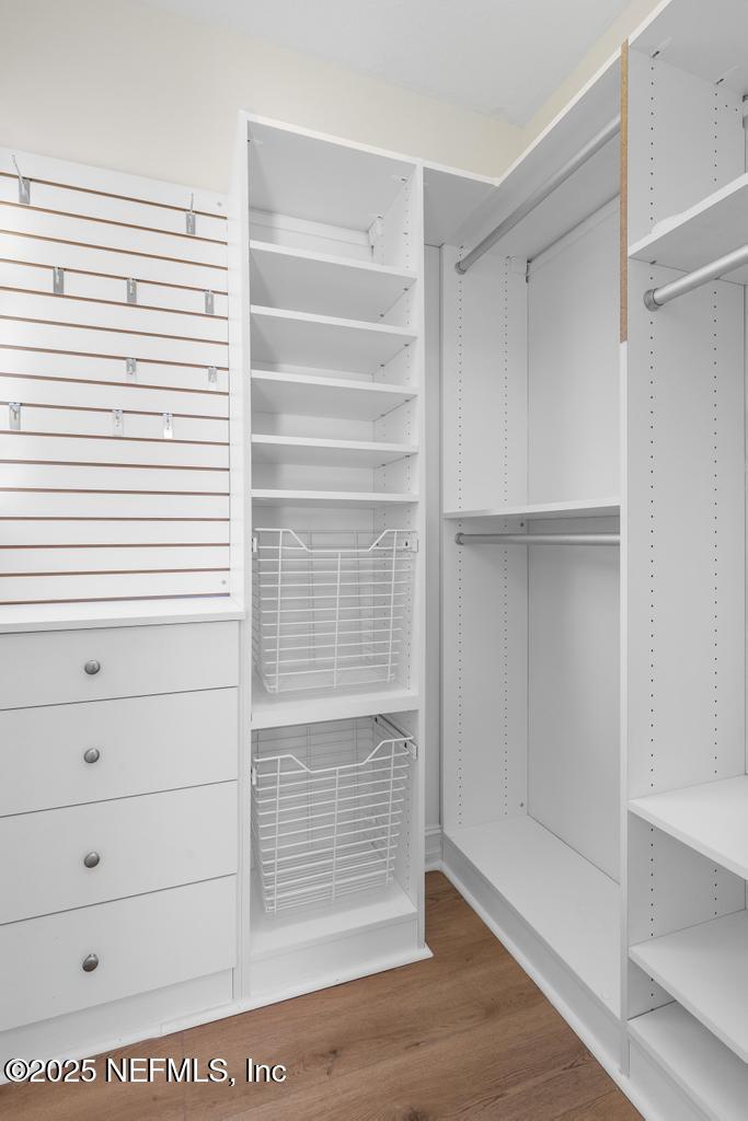 281 STERNWHEEL Drive, St. Johns