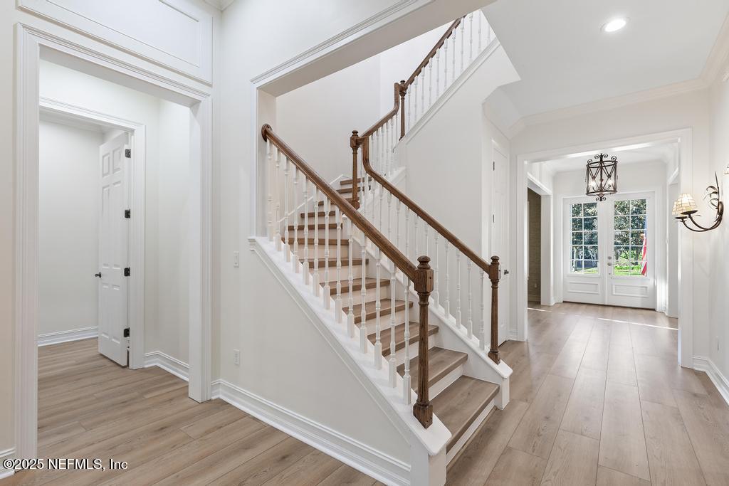 281 STERNWHEEL Drive, St. Johns