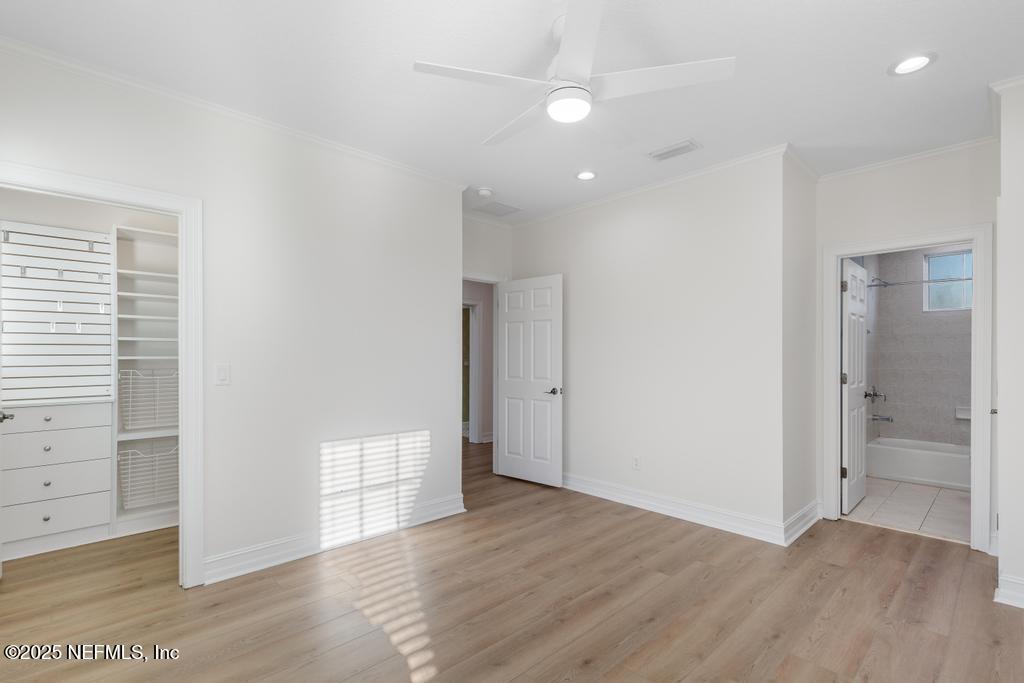 281 STERNWHEEL Drive, St. Johns