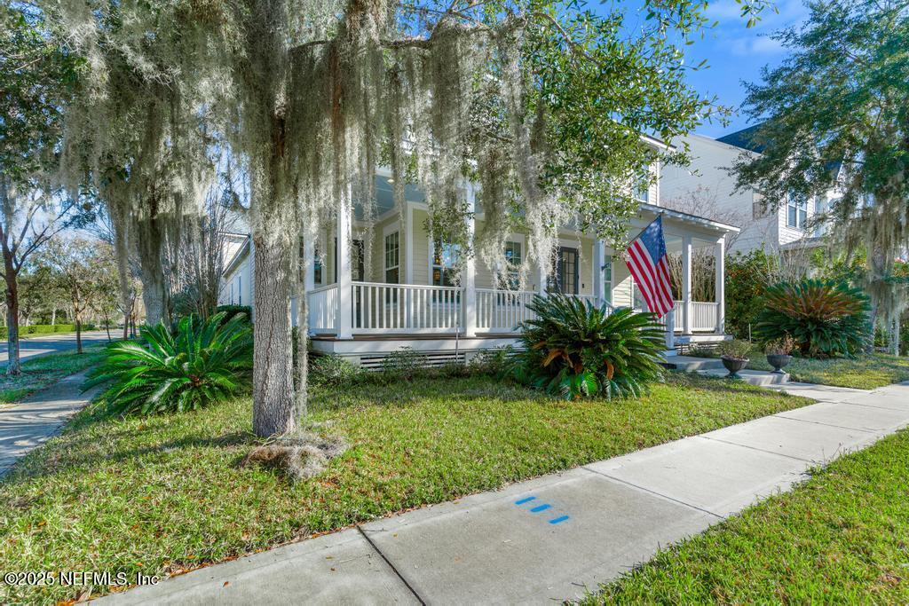 281 STERNWHEEL Drive, St. Johns