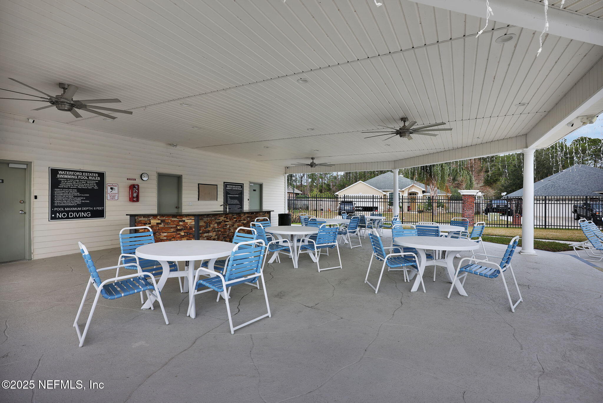 12046 LONDON LAKE Drive W