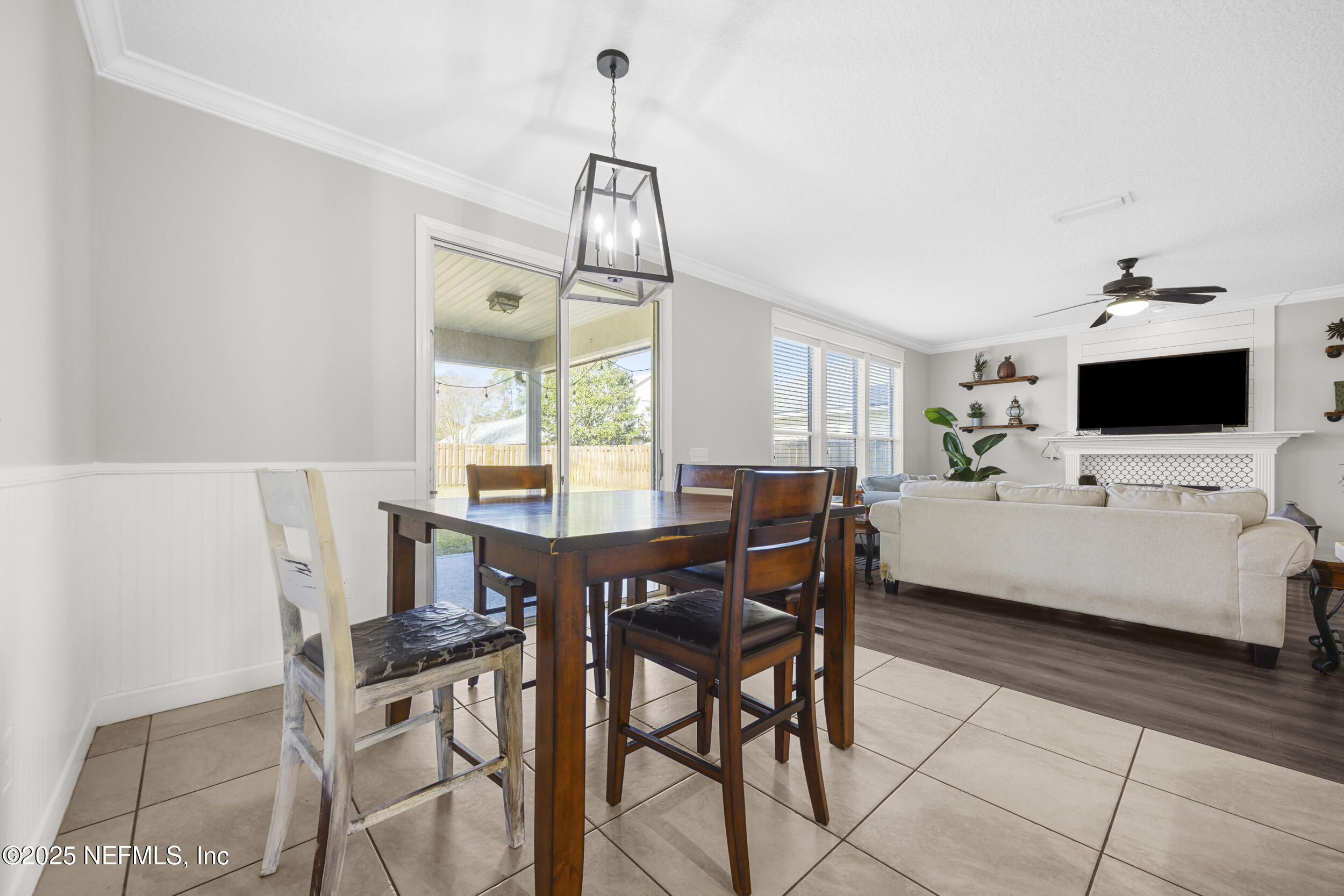 4149 LONICERA Loop