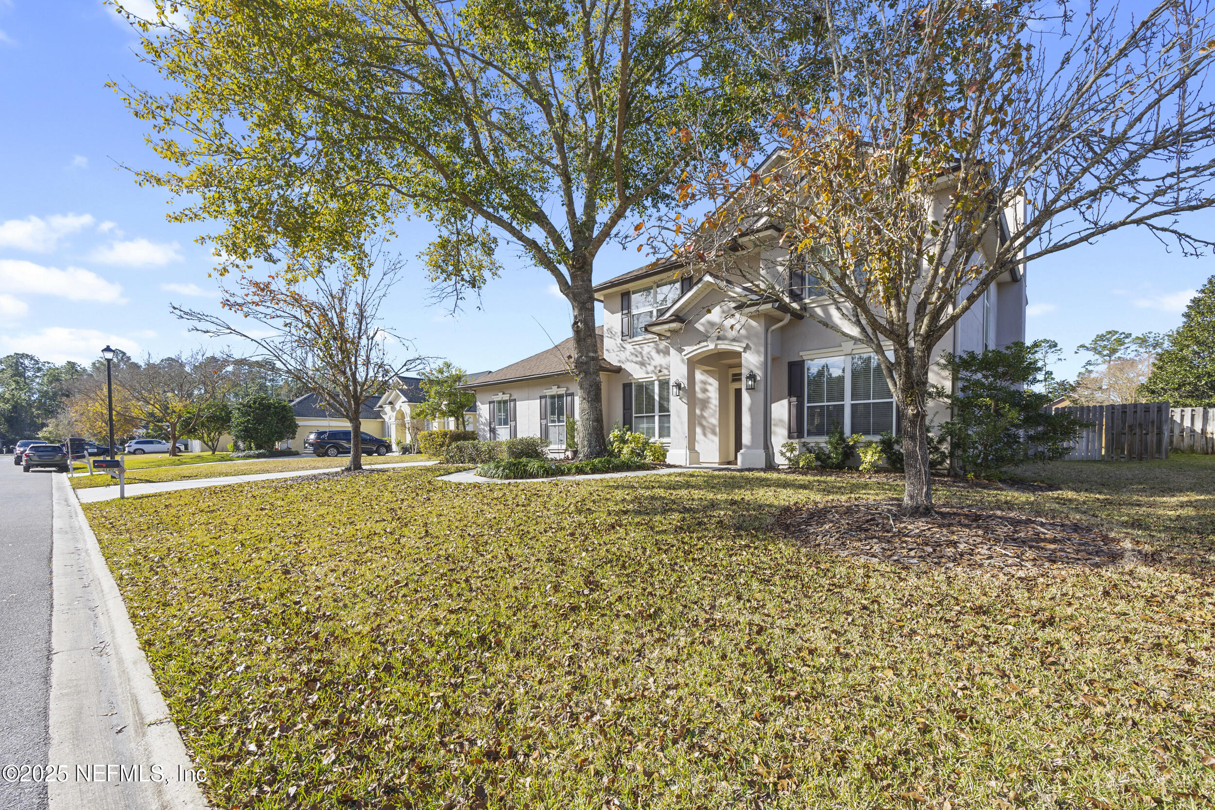 4149 LONICERA Loop