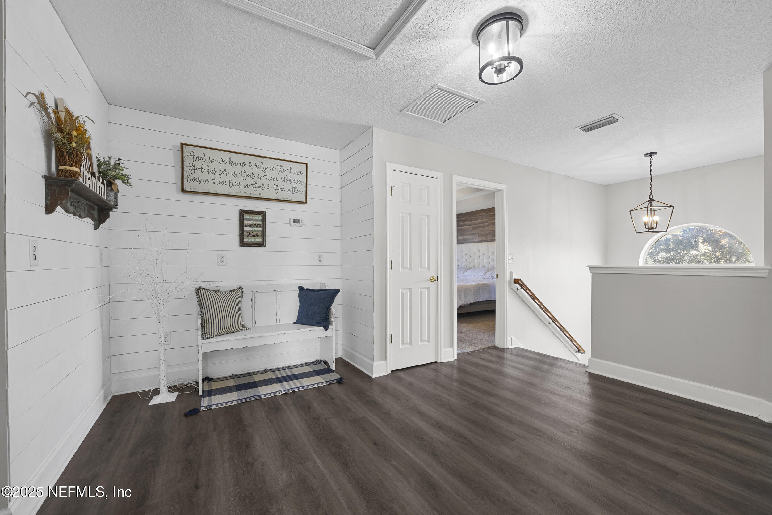4149 LONICERA Loop