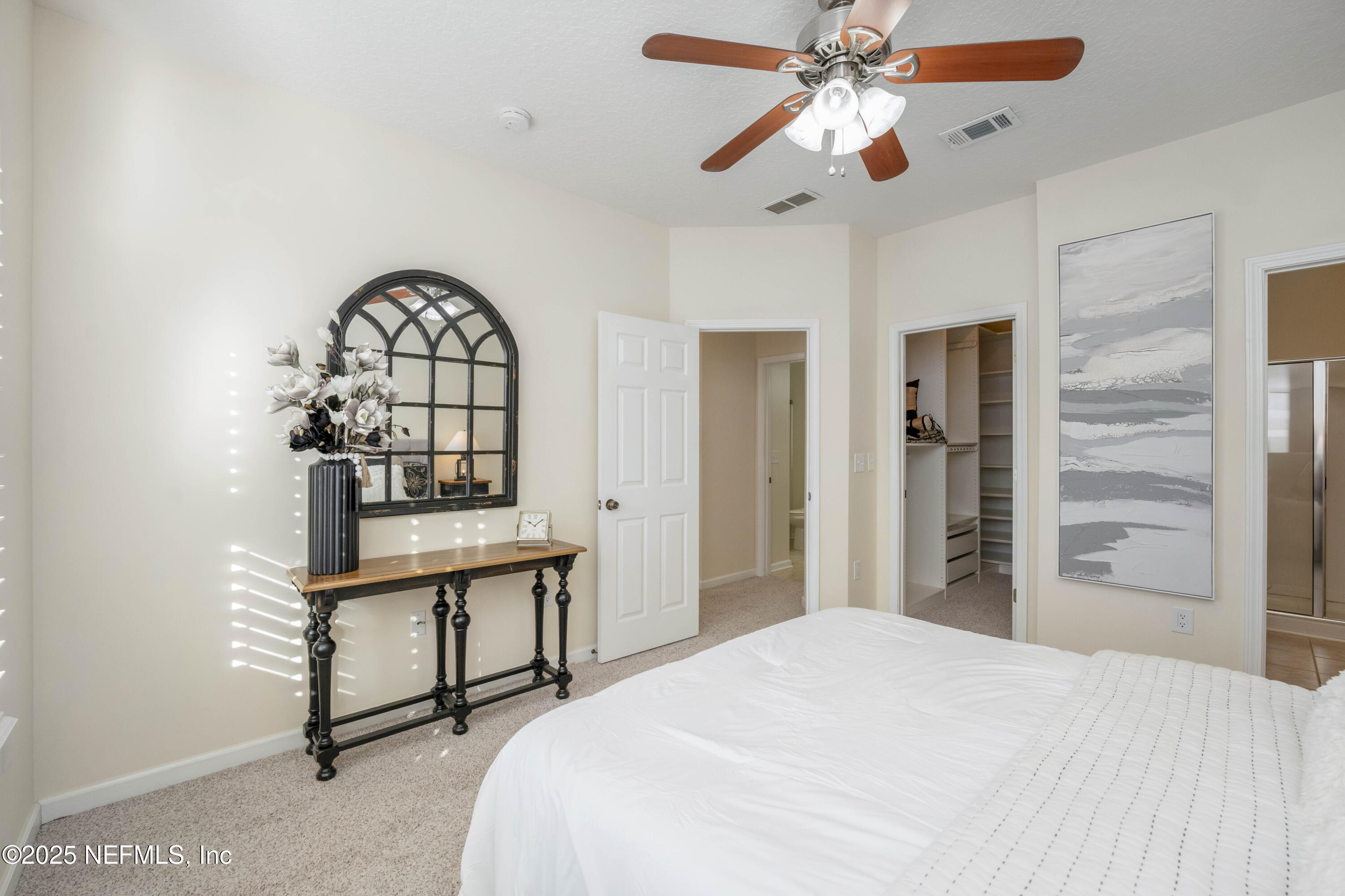 3911 SUMMER GROVE Way N