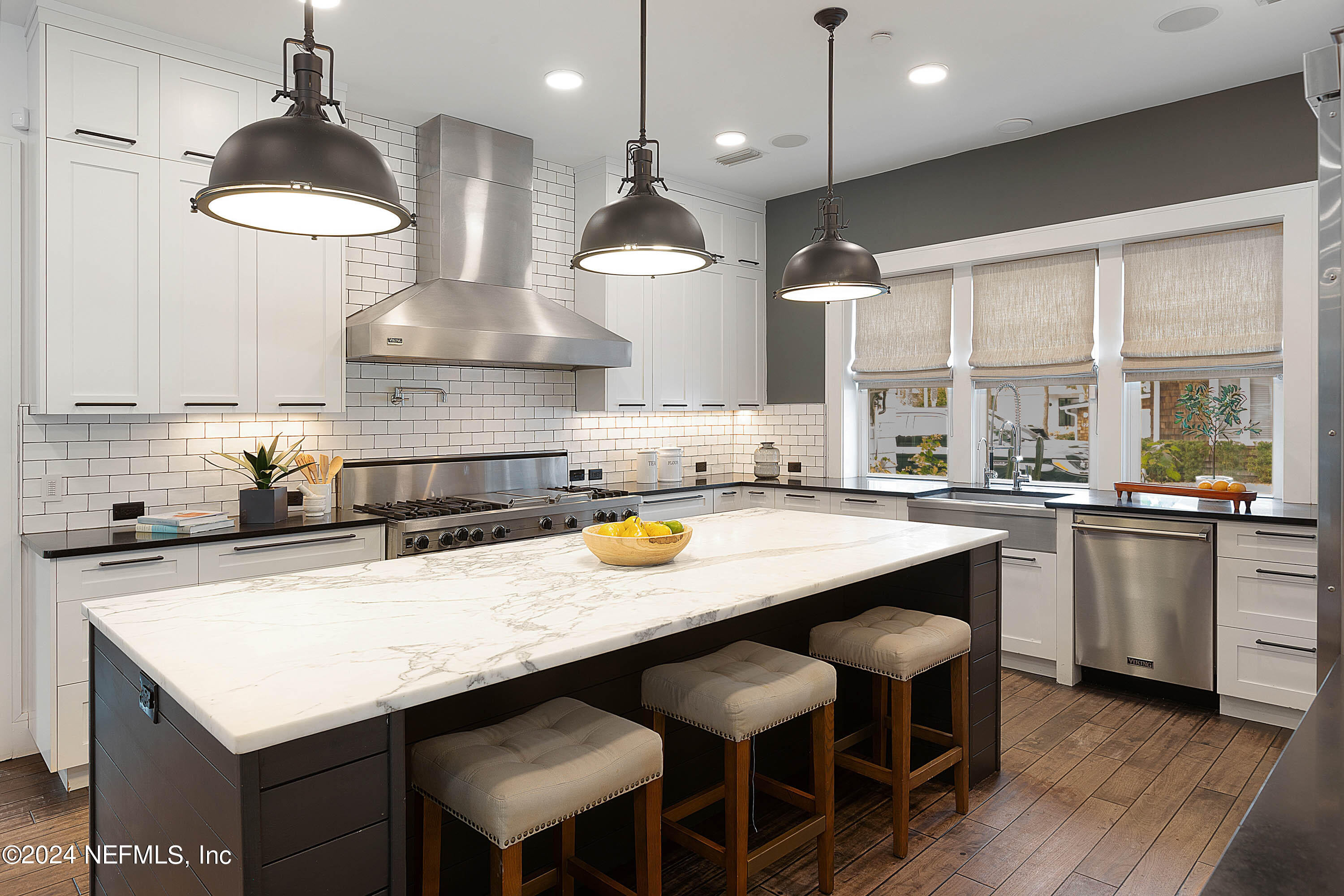 1215 SELVA MARINA Circle