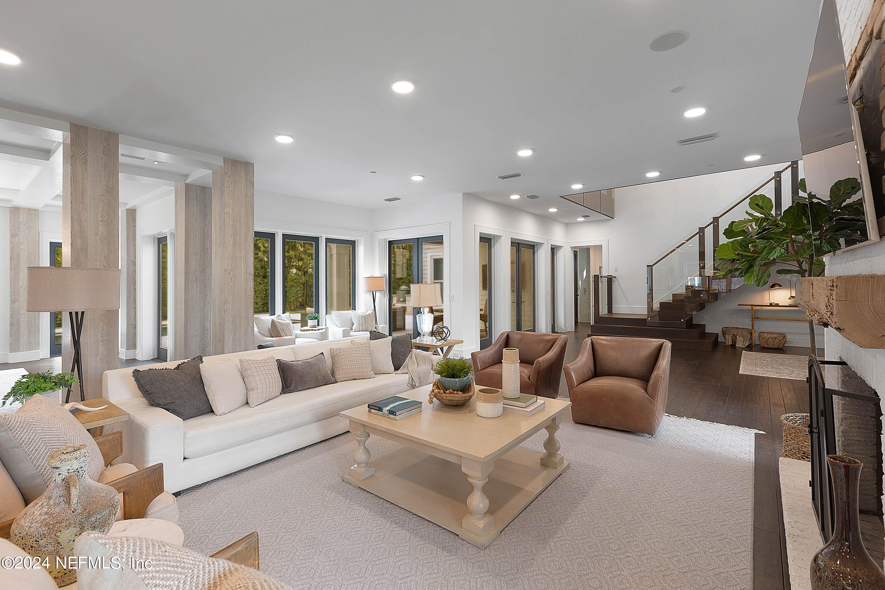 1215 SELVA MARINA Circle