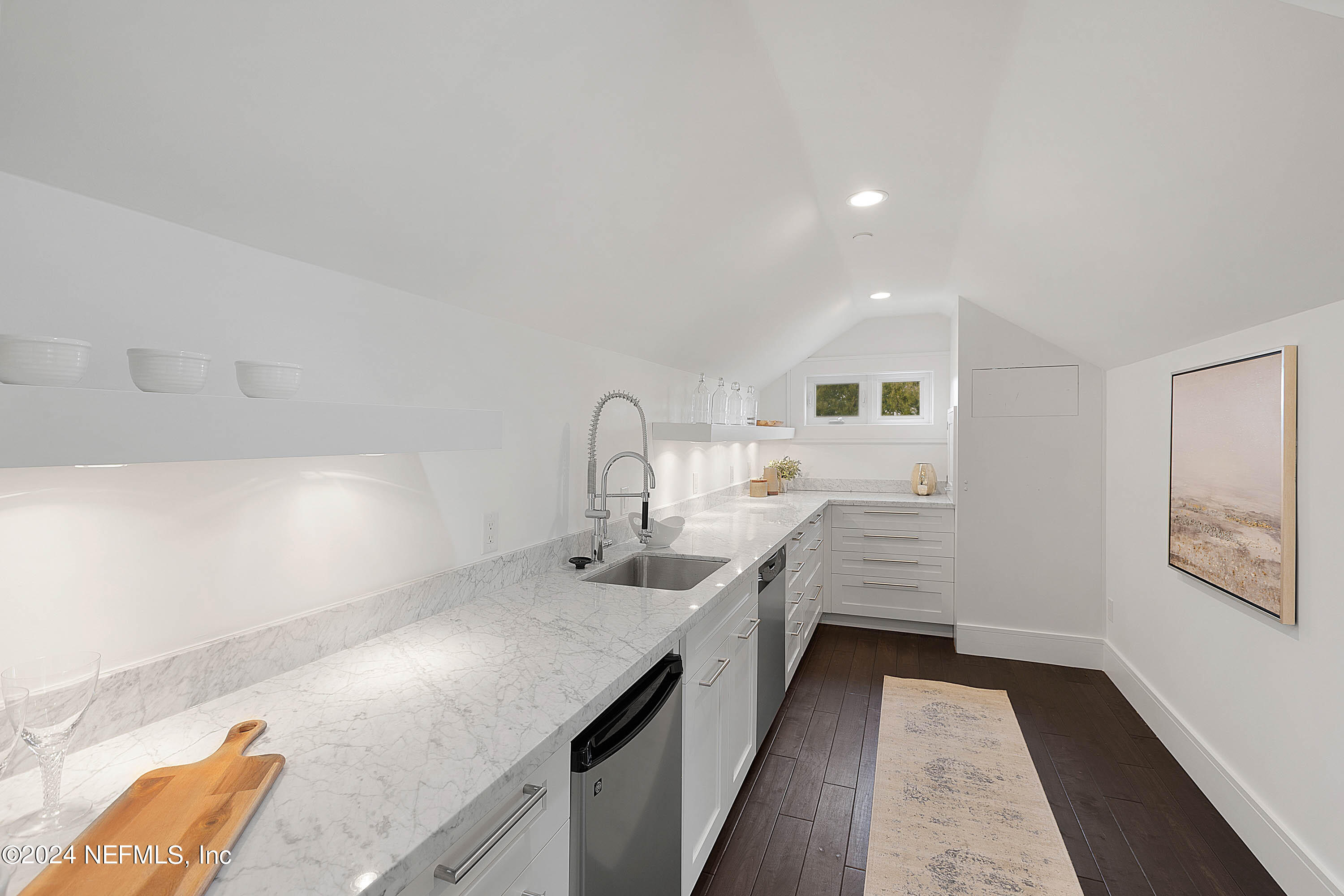 1215 SELVA MARINA Circle