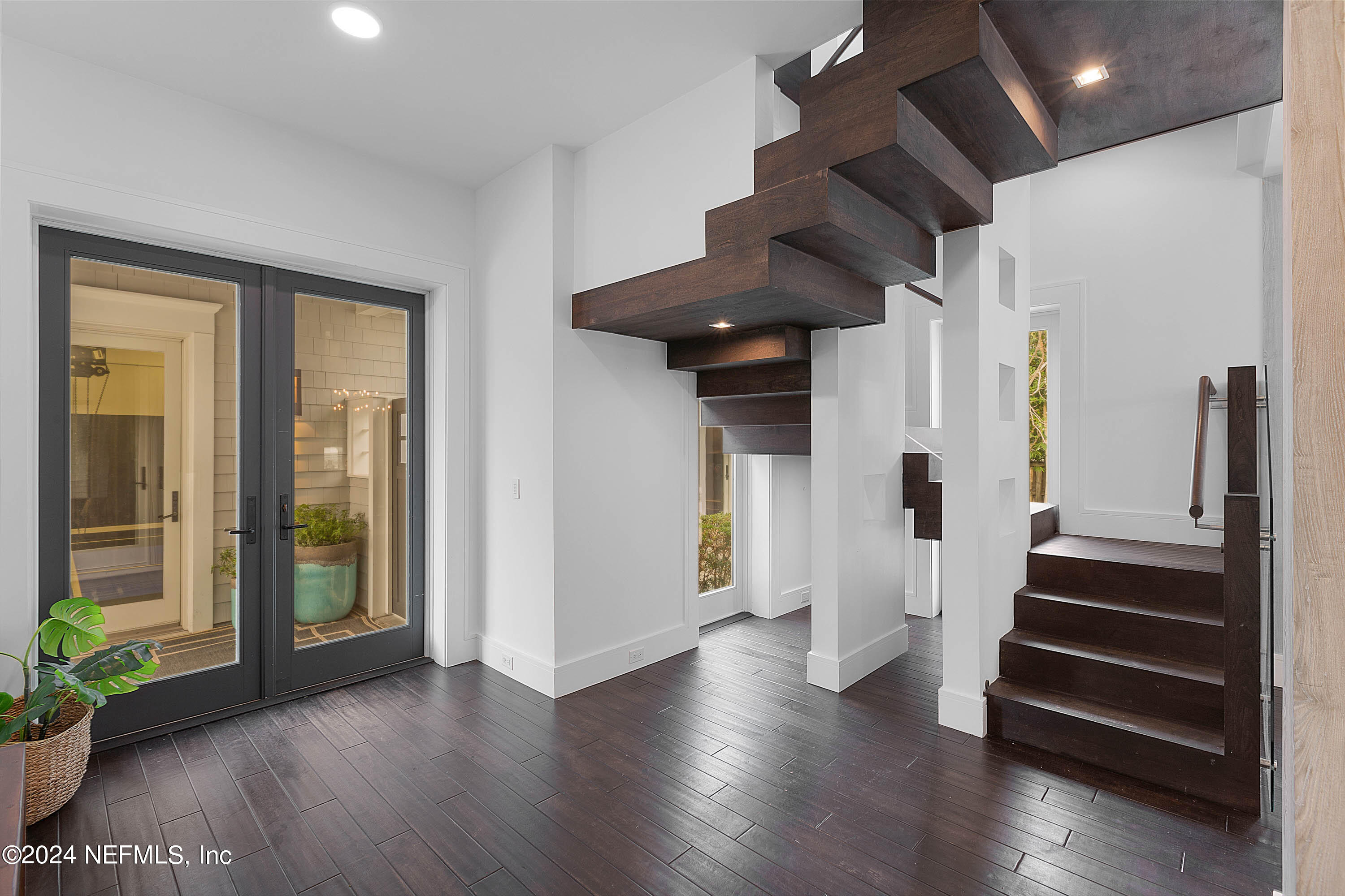 1215 SELVA MARINA Circle